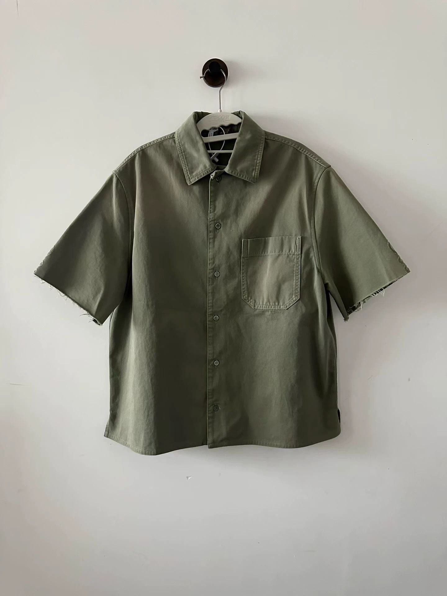 Loewe LOEWE Washed Green Cuff Logo Short Sleeve Shirt Size US XXS / EU 40 - 1 Thumbnail