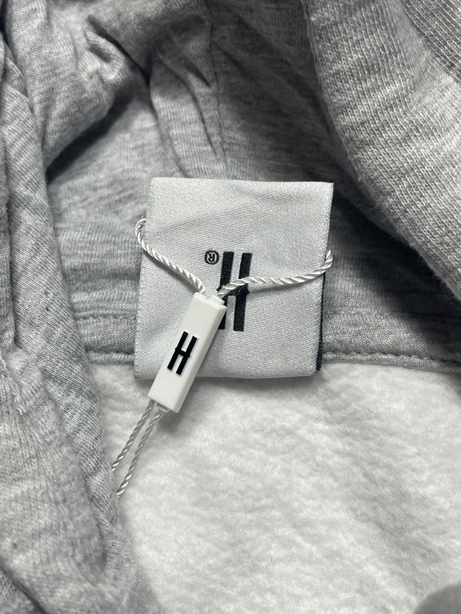 Hoodrich 🔥Offers🔥Hoodrich Short Hoodie Hype Streetwear Spellout Size XS / US 0-2 / IT 36-38 - 8 Thumbnail