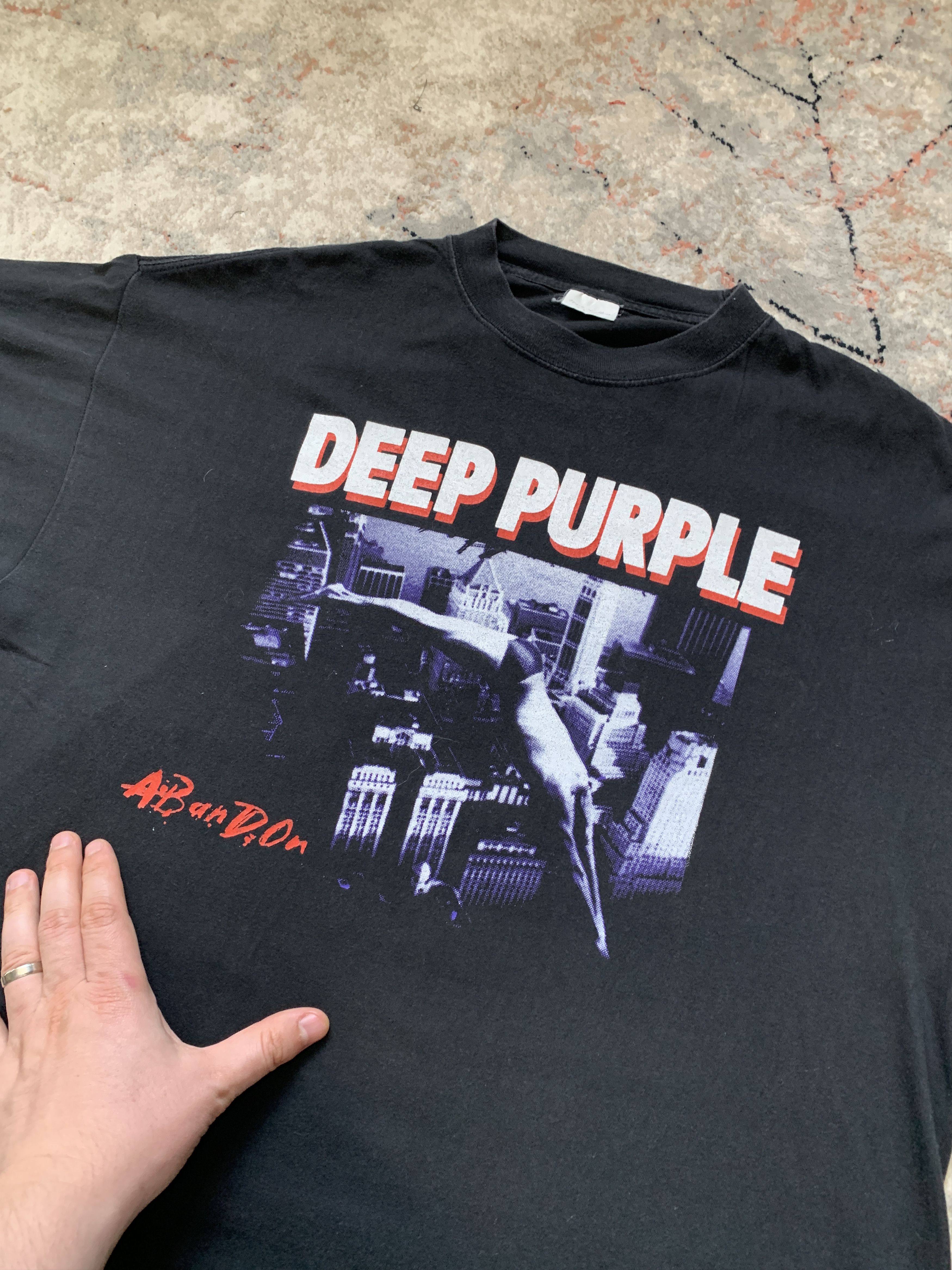 Band Tees Vintage Deep Purple A Band On Tee Size US XL / EU 56 / 4 - 2 Thumbnail