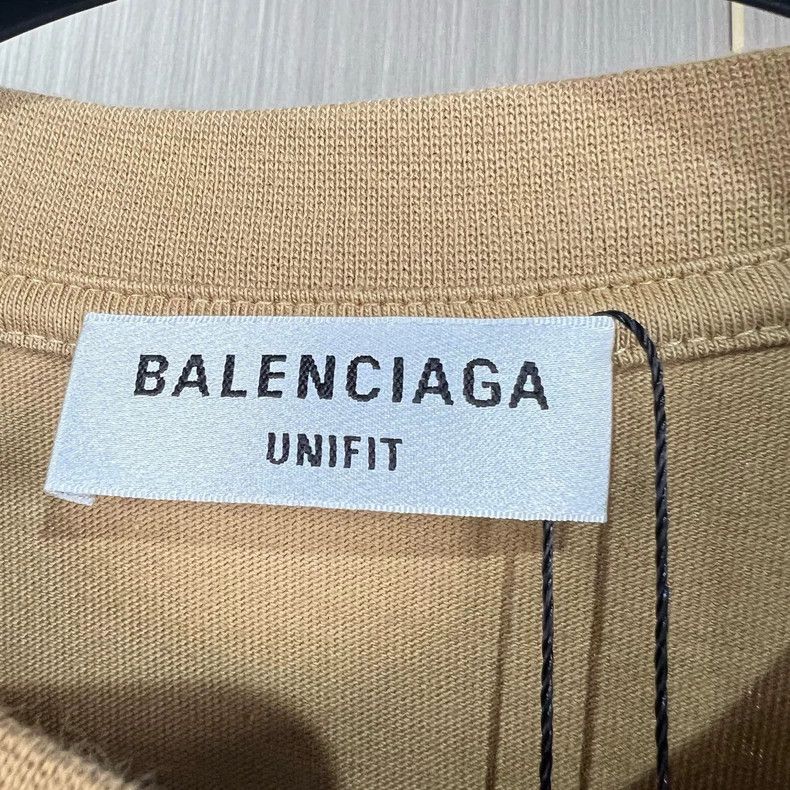 Balenciaga Balenciaga Embroidered Reverse Letter Logo Short Sleeve Size US M / EU 48-50 / 2 - 5 Thumbnail