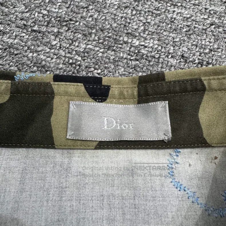 Dior Dior Camelia embroidered camouflage shirt Size US XXS / EU 40 - 2 Thumbnail