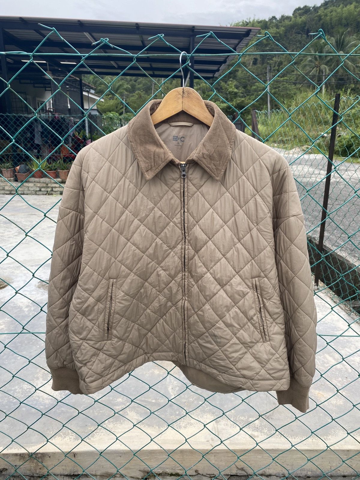 Uniqlo Uniqlo C cropped puffer jacket Size M / US 6-8 / IT 42-44 - 1 Thumbnail