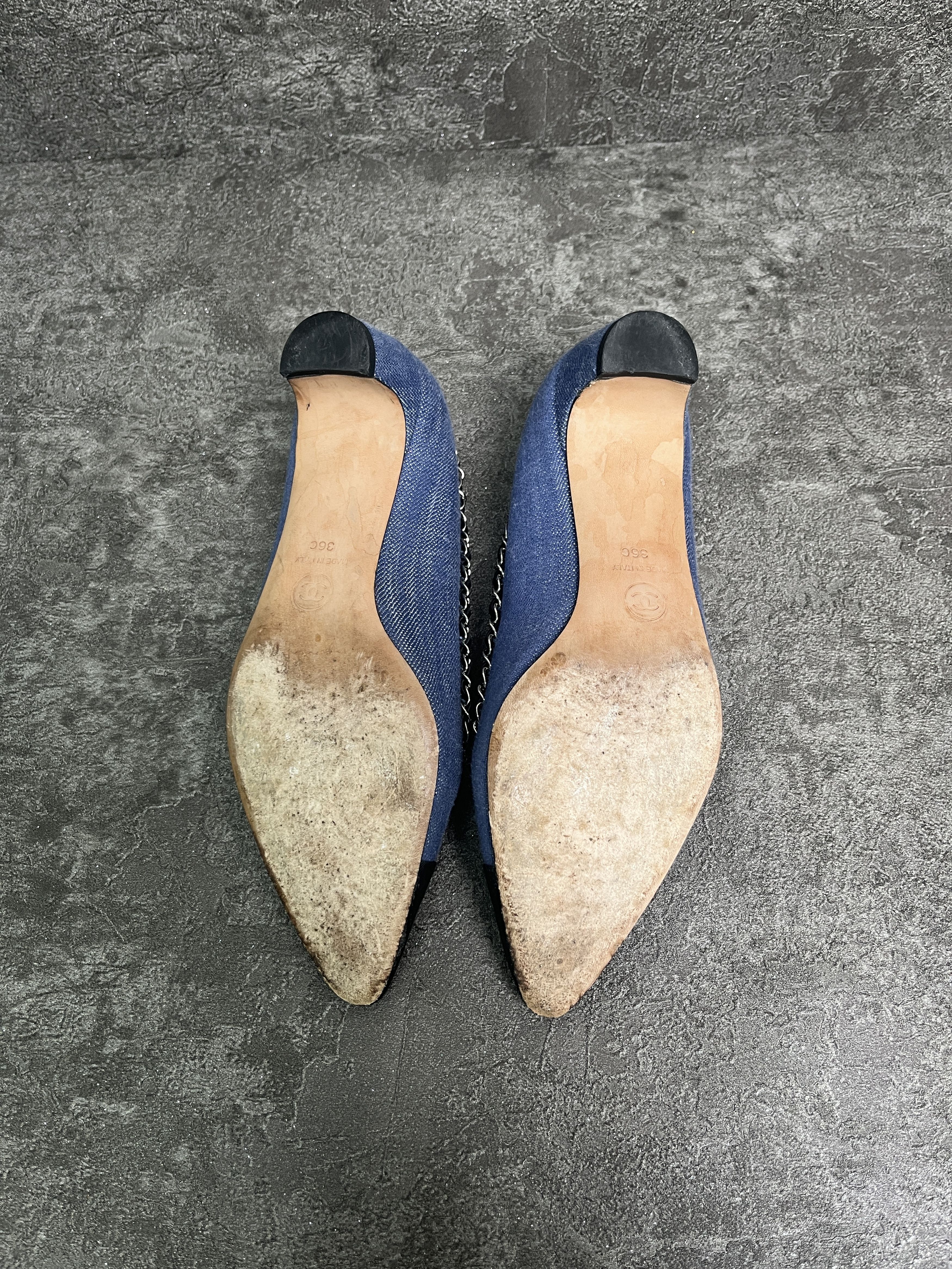 Chanel Chanel Blue Denim Cloth Shoes With Black Cap Toe Size US 6 / IT 36 - 7 Thumbnail