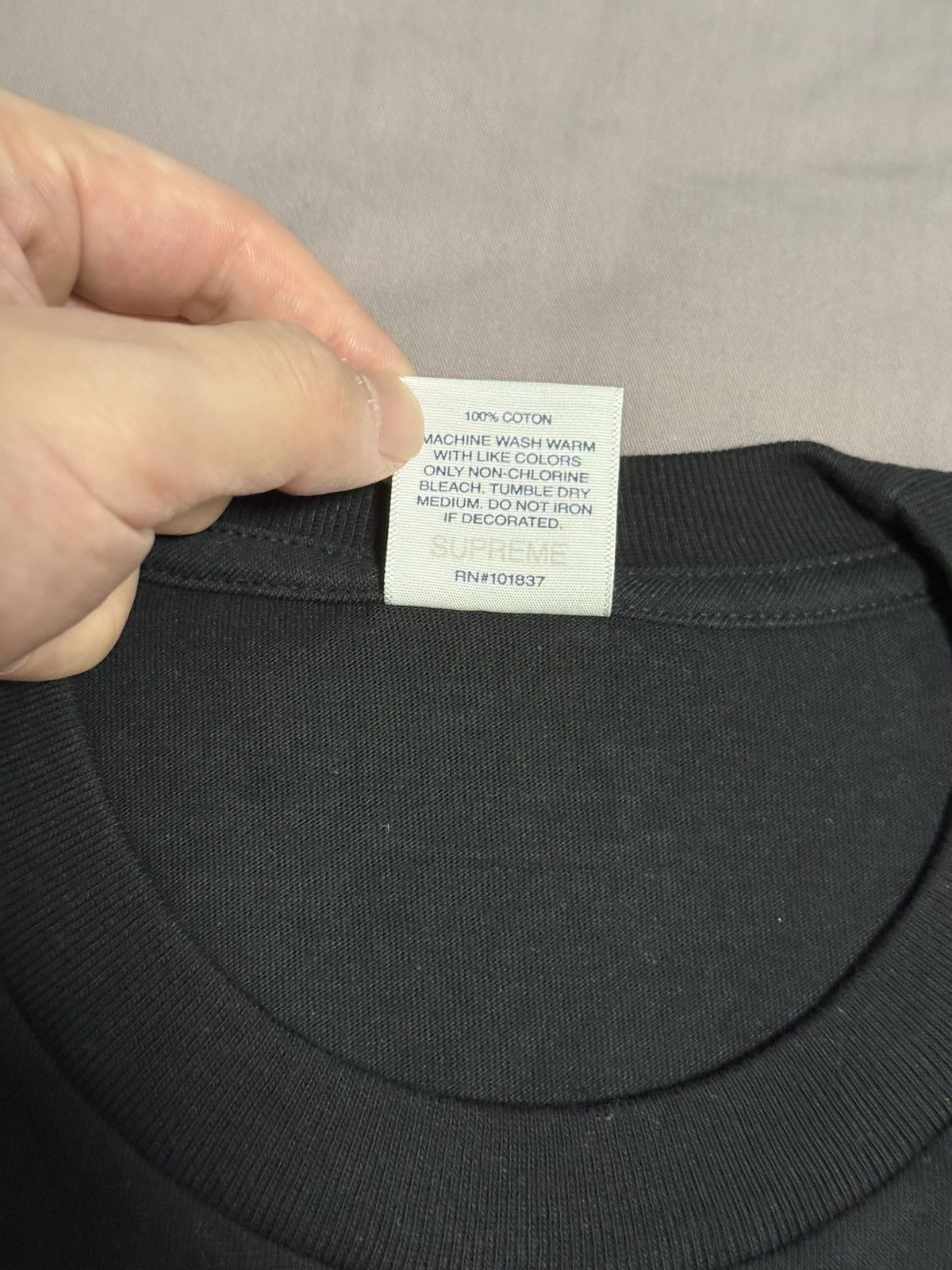 Supreme Supreme fuck u tee black Size US M / EU 48-50 / 2 - 3 Thumbnail