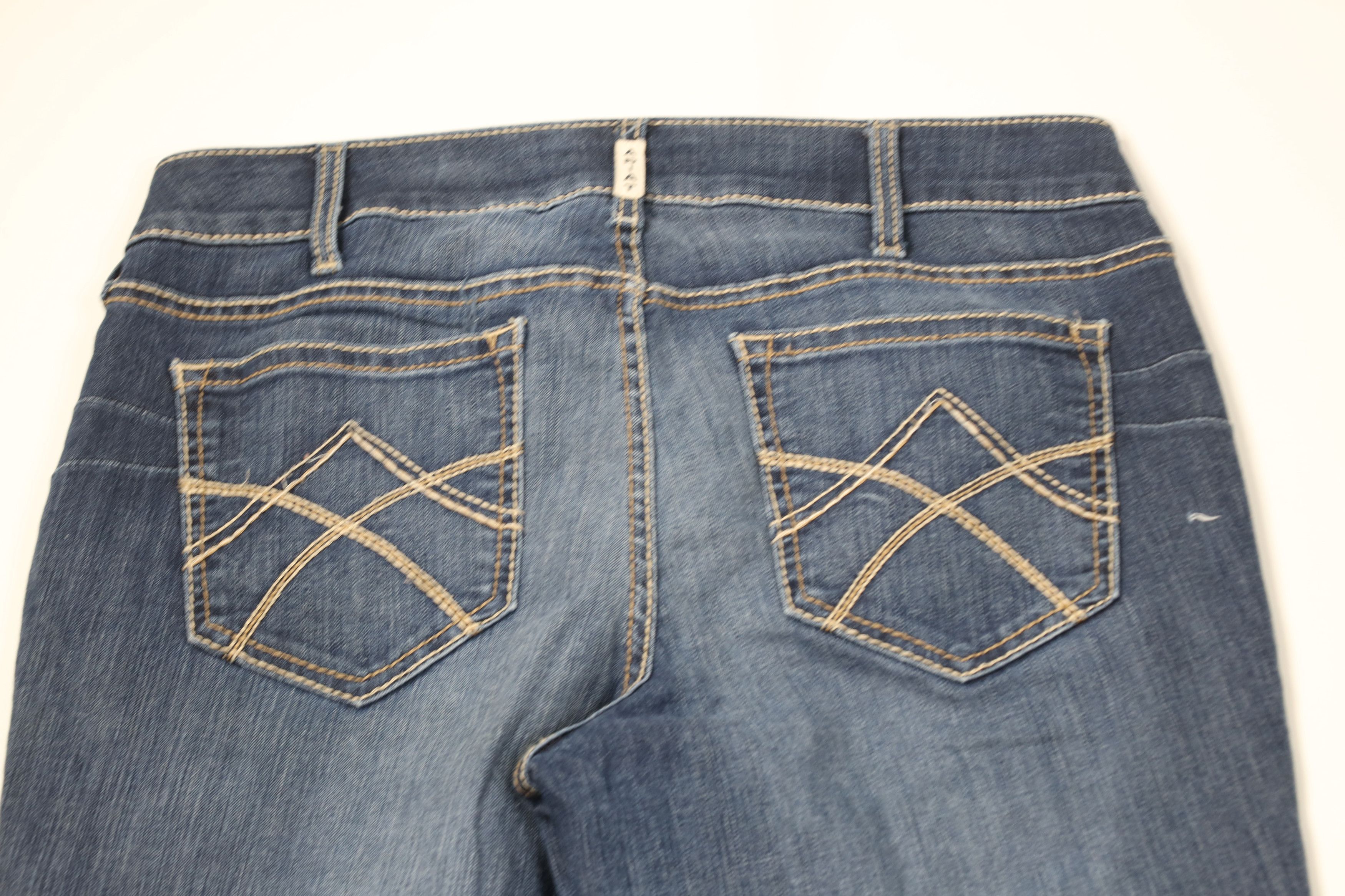 Ariat Ariat Real Thick Stitch Stretch Flared Wide Leg Denim Jeans Size 32" / US 10 / IT 46 - 9 Thumbnail