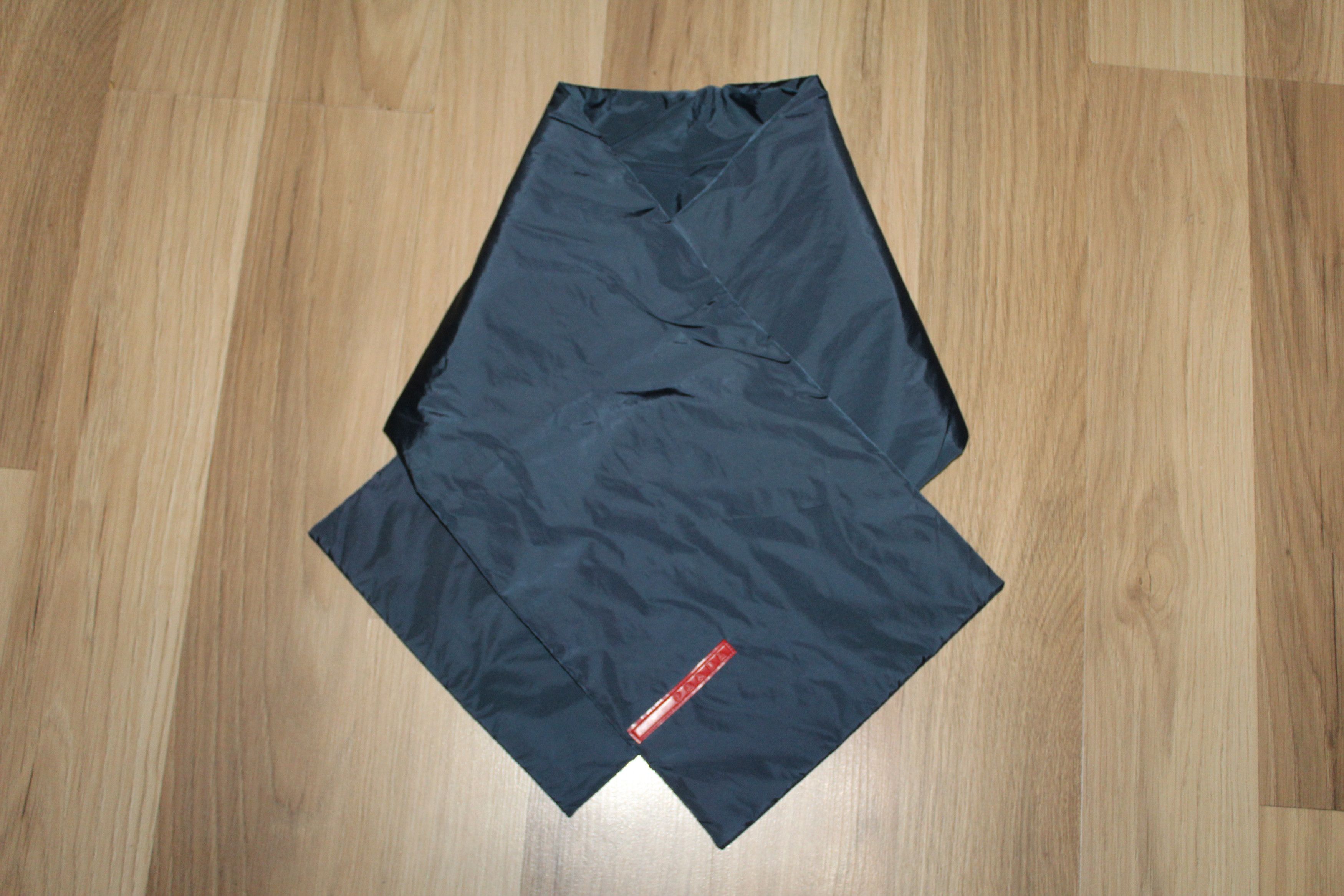 Prada Rare Prada Nylon Puffer Scarf Size ONE SIZE - 8 Thumbnail