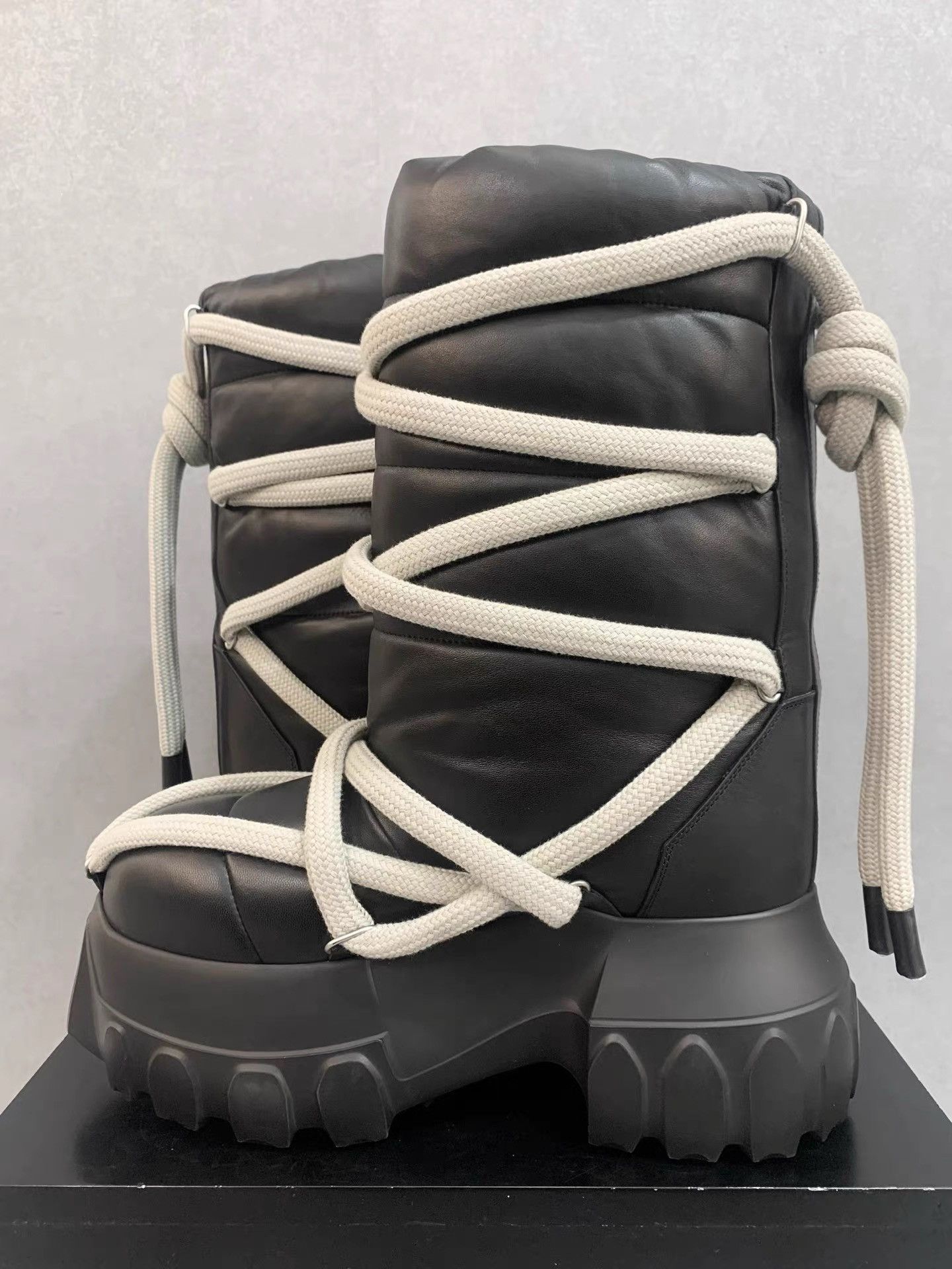 Rick Owens Rick Owens 24FW Lambskin Puffy Octopus Sole Boots K34 Size US 9 / EU 42 - 6 Thumbnail