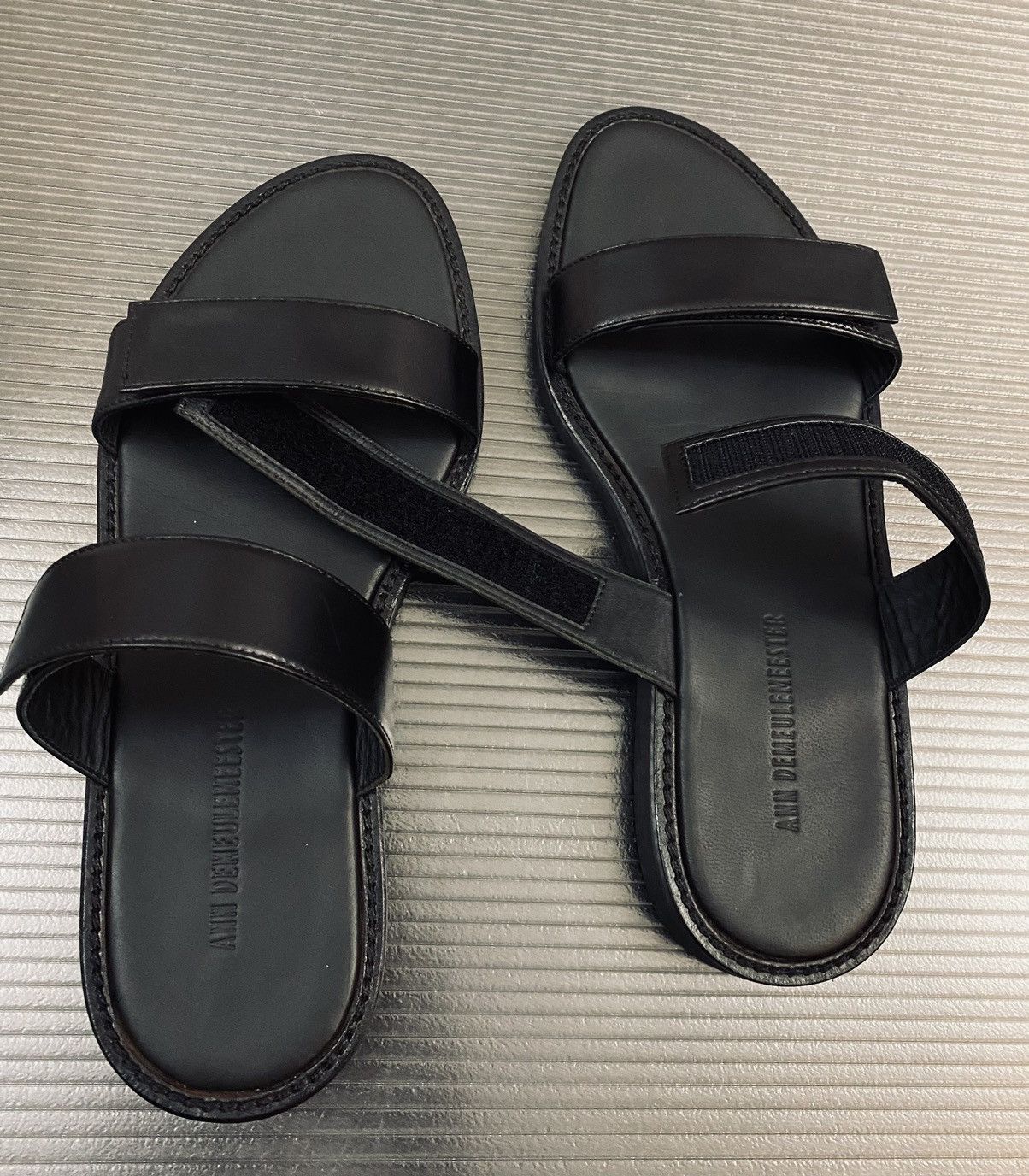 Ann Demeulemeester Ann Demeulemeester 🇮🇹 black leather dual band Sandals 42 NEW Size US 9 / EU 42 - 8 Thumbnail