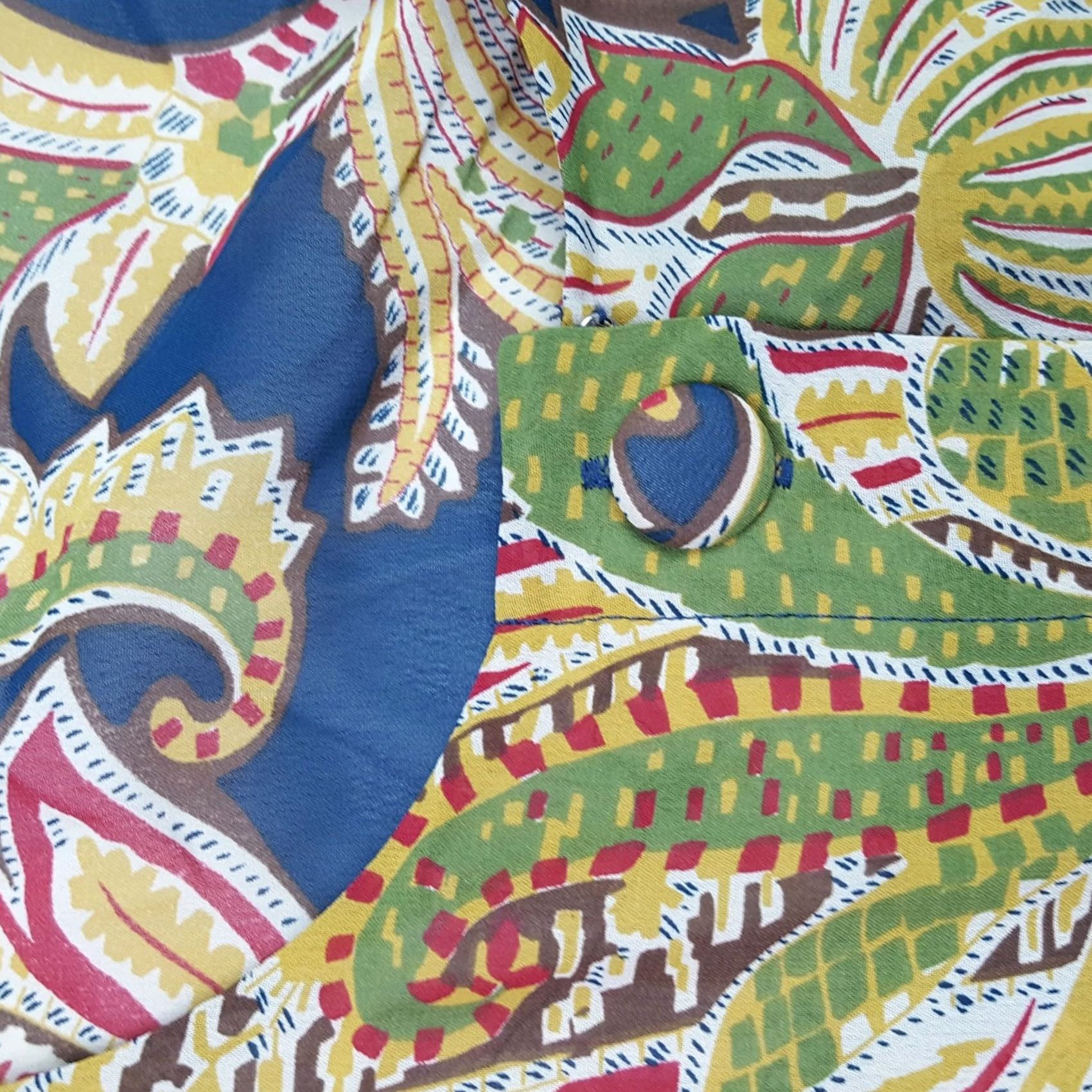 Vintage VINTAGE Floral Paisley Women's Size 6 Long Sleeve Button-Up Blouse Top Size M / US 6-8 / IT 42-44 - 4 Thumbnail