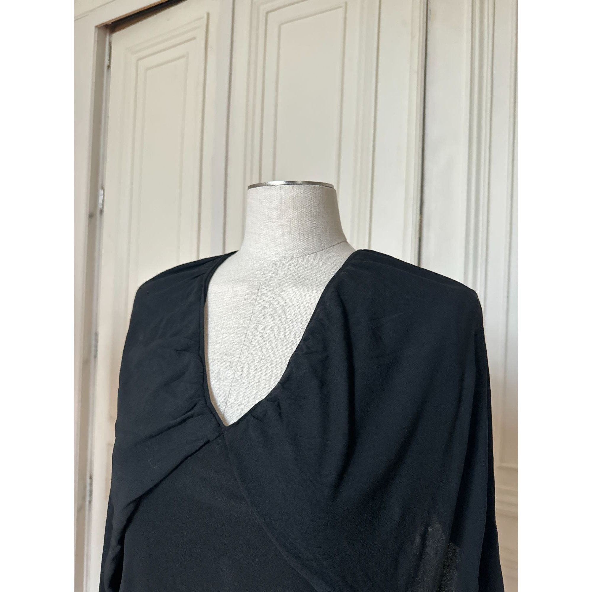 Alexander McQueen Black Viscose Top Size S / US 4 / IT 40 - 2 Thumbnail