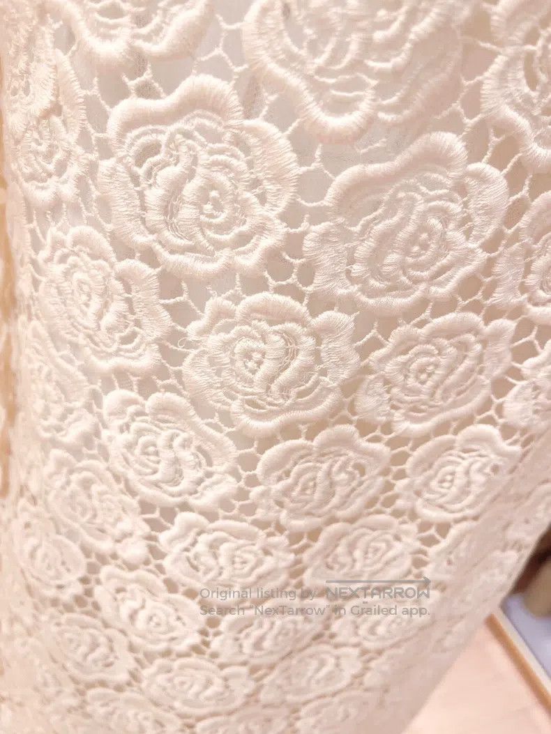 Valentino Valentino White flower lace dress Size M / US 6-8 / IT 42-44 - 3 Thumbnail