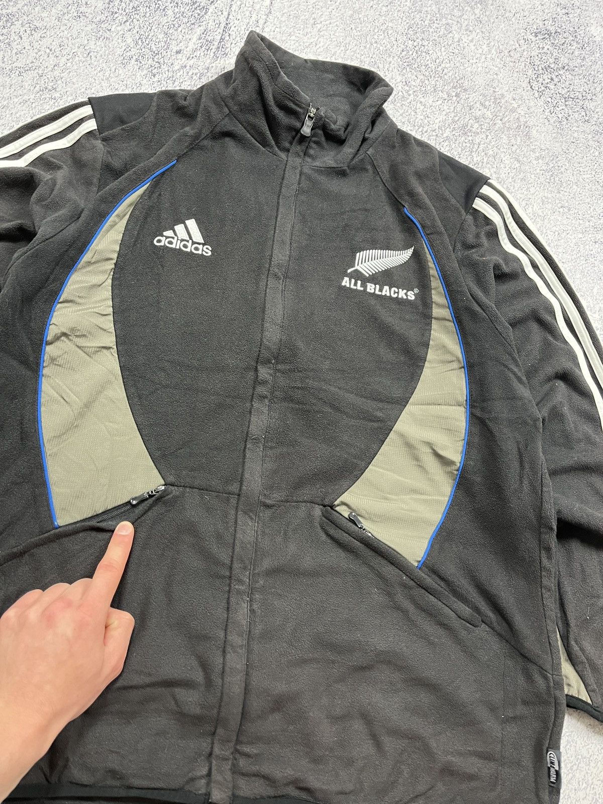 Adidas × Vintage Vintage 00s Adidas All Blacks Zip Fleece Jacket Sweater Rare Size US L / EU 52-54 / 3 - 8 Thumbnail