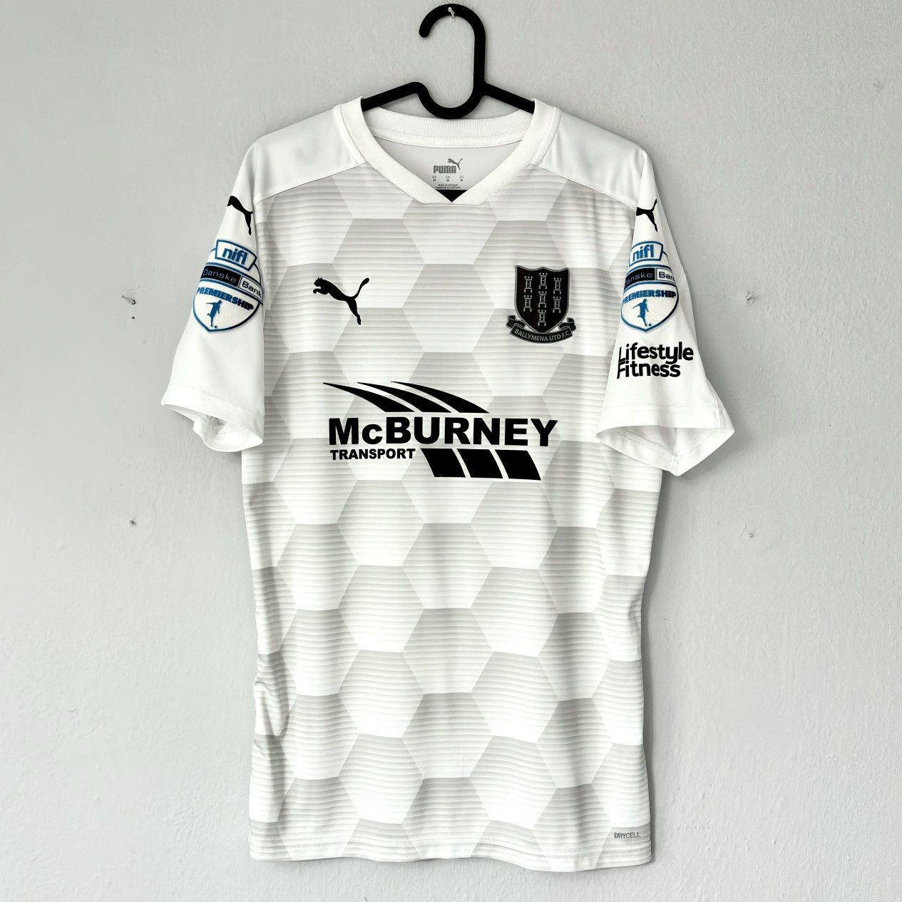 Puma 2020 2021 Ballymena United Ireland Winchester Soccer Jersey Size US M / EU 48-50 / 2 - 2 Thumbnail