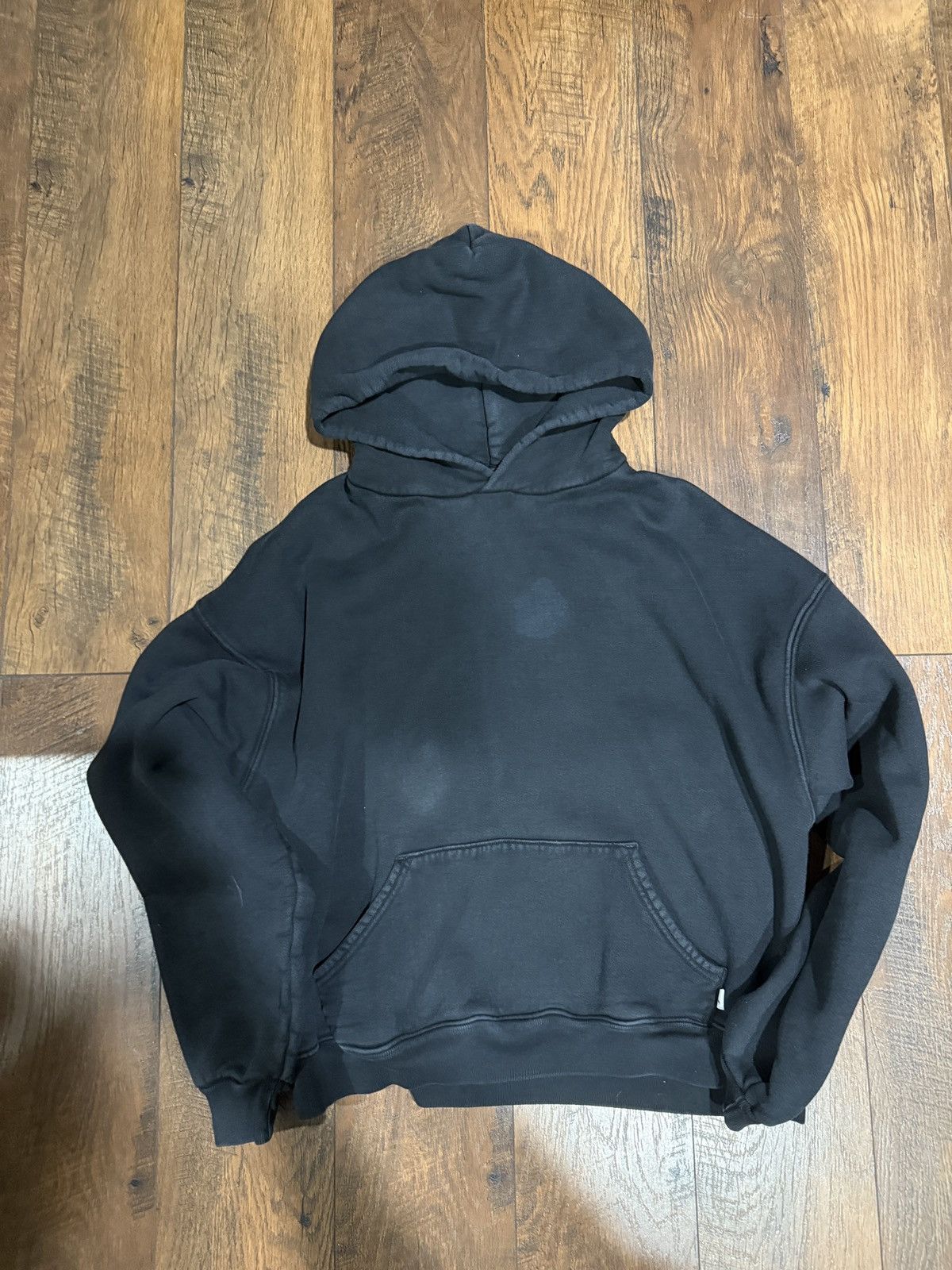 Akimbo Club Hoodie | Grailed