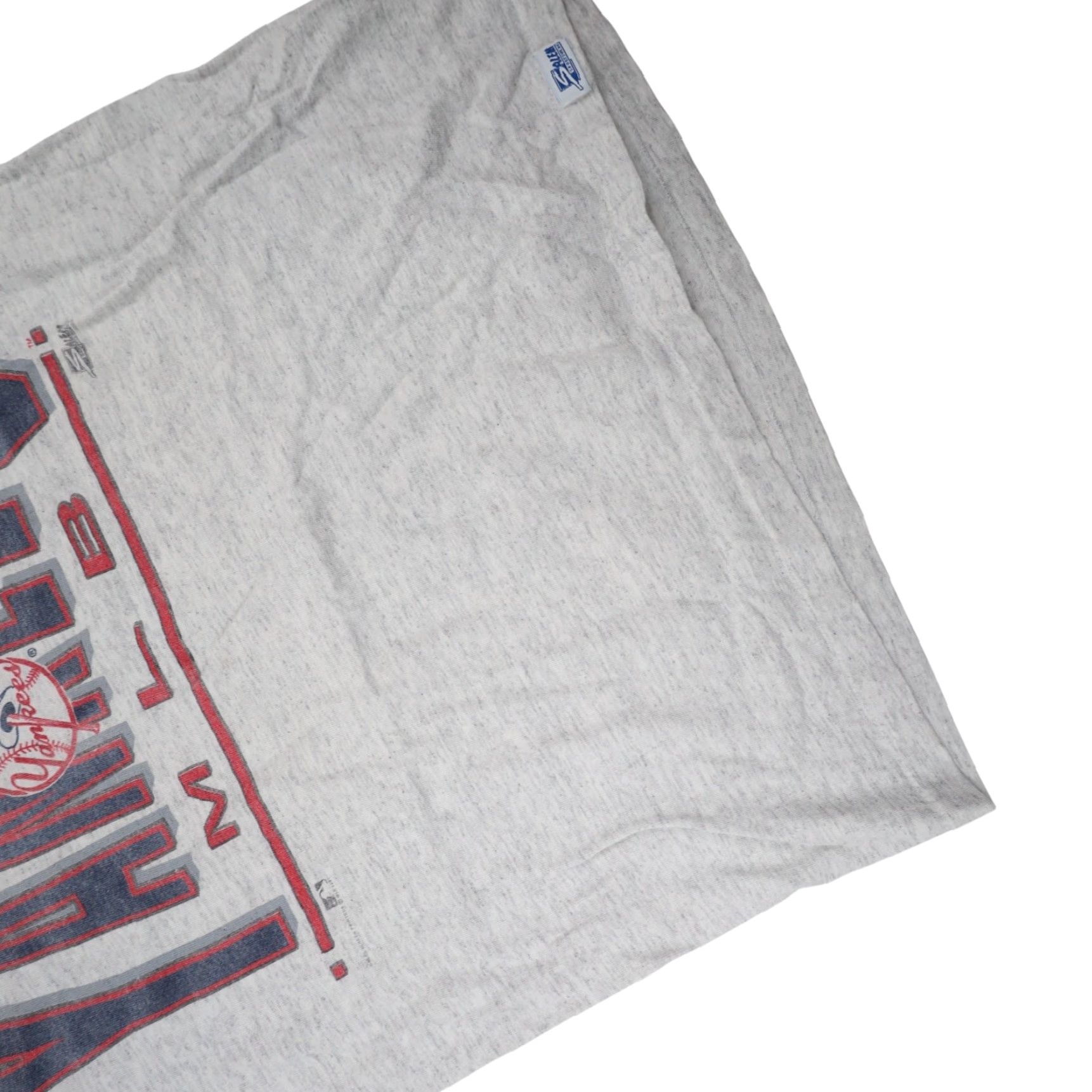 Salem Sportswear VINTAGE Salem Sportswear New York Yankees Graphic T Shirt Mens M Gray 90s Size US M / EU 48-50 / 2 - 3 Thumbnail
