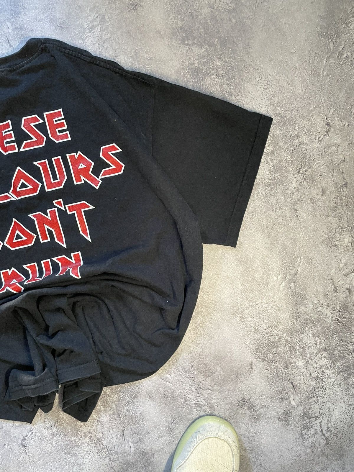 Band Tees Vintage 00s Iron Maiden ‘These Colours Don’t Run’ Band Tee Size US XL / EU 56 / 4 - 9 Thumbnail