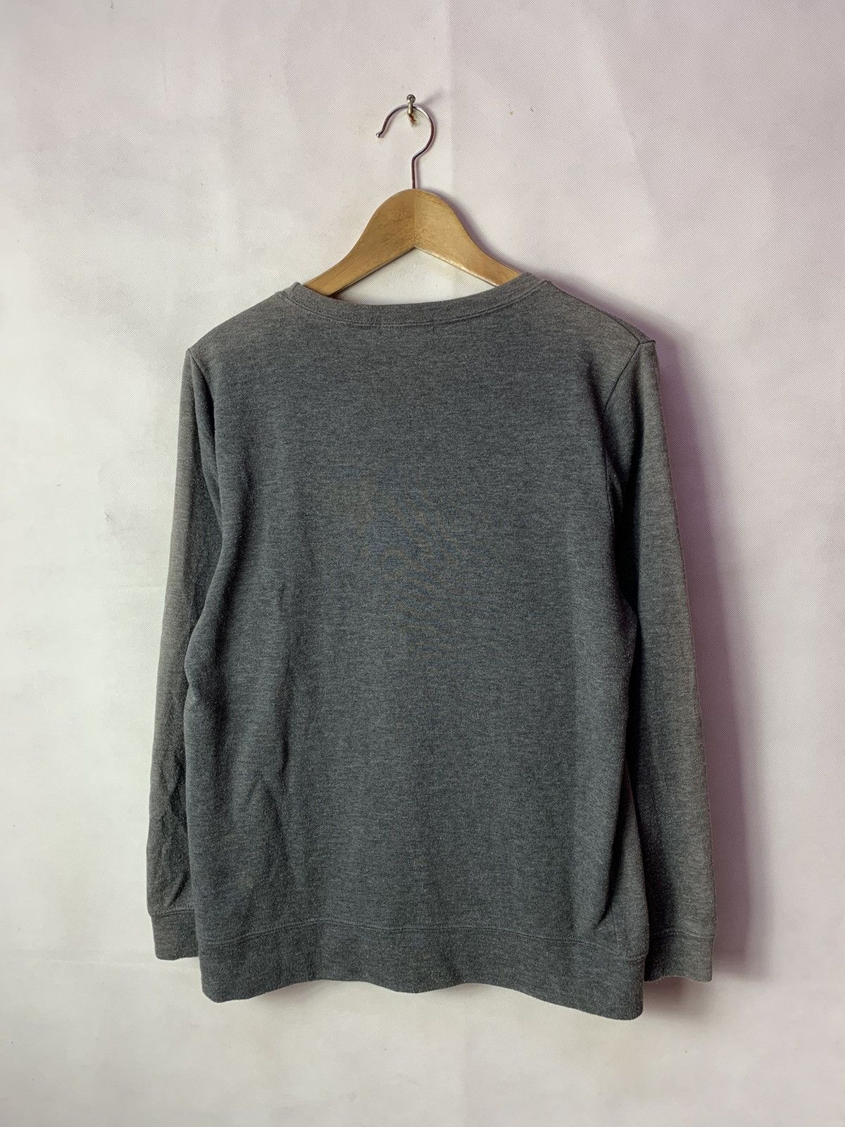 Disney 🔥Disney Mickey Mouse Cartoon Sweatshirt Vintage Style Size US L / EU 52-54 / 3 - 3 Thumbnail