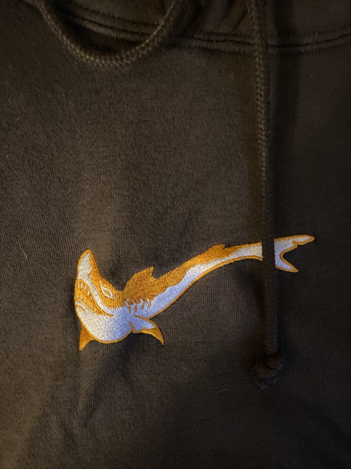 Nike Nike SB Oski Shark Hoodie Sz. L Size US L / EU 52-54 / 3 - 2 Thumbnail