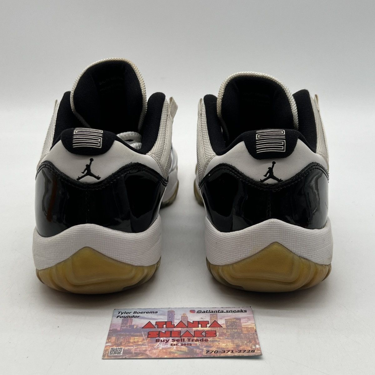 Jordan Brand Air Jordan 11 low Corcord Size US 10.5 / EU 43-44 - 3 Thumbnail