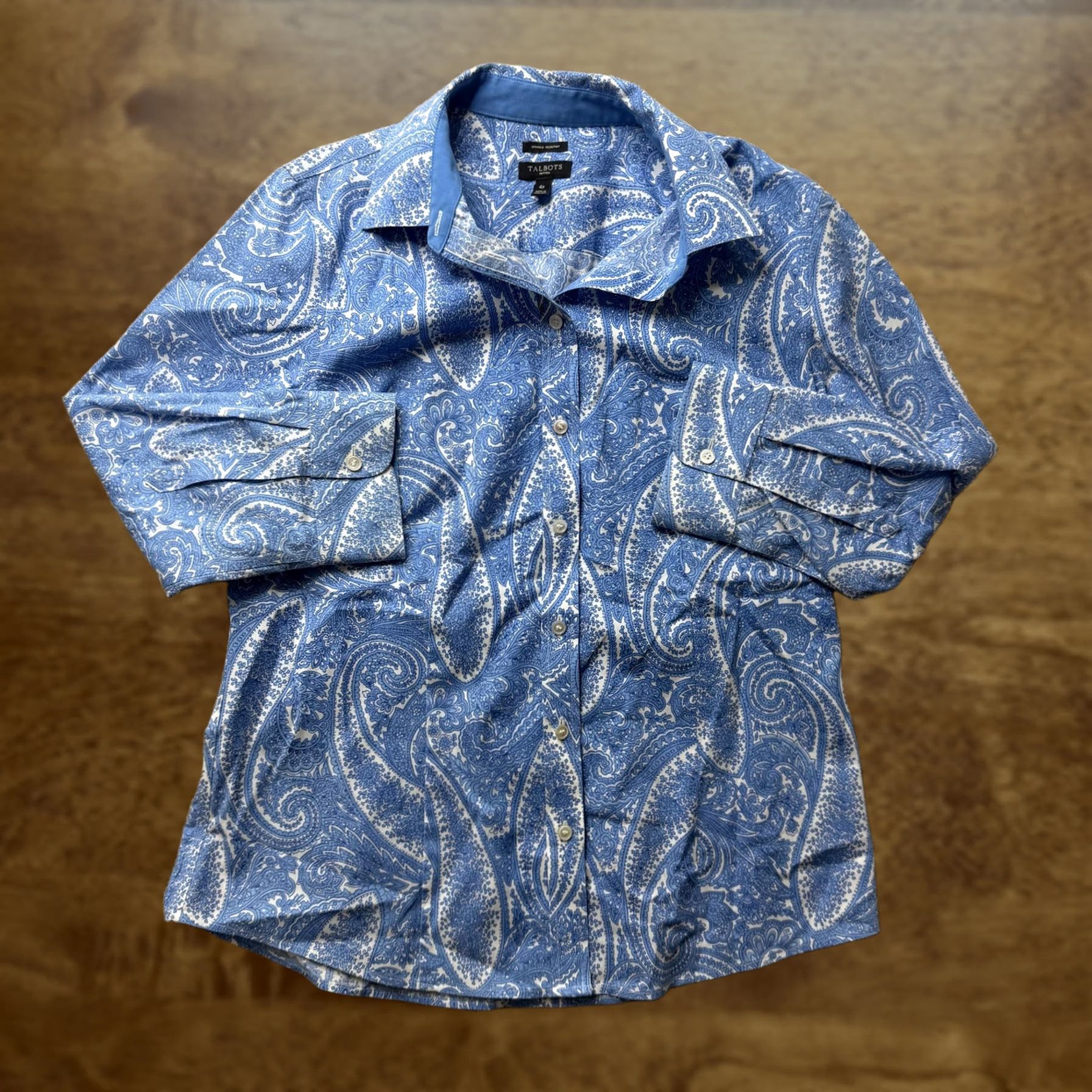 Talbots Talbots Womens 4P Blue Paisley Button Up Shirt Roll Tab 3/4 Sleeve Stretch Top Size S / US 4 / IT 40 - 1 Thumbnail