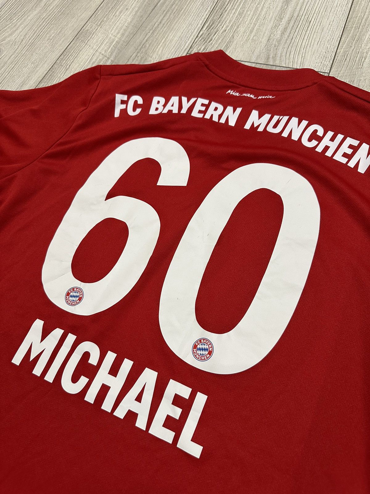 Adidas BAYERN MUNICH ADIDAS 2019/2020 FOOTBALL SOCCER HOME JERSEY Size US L / EU 52-54 / 3 - 10 Thumbnail
