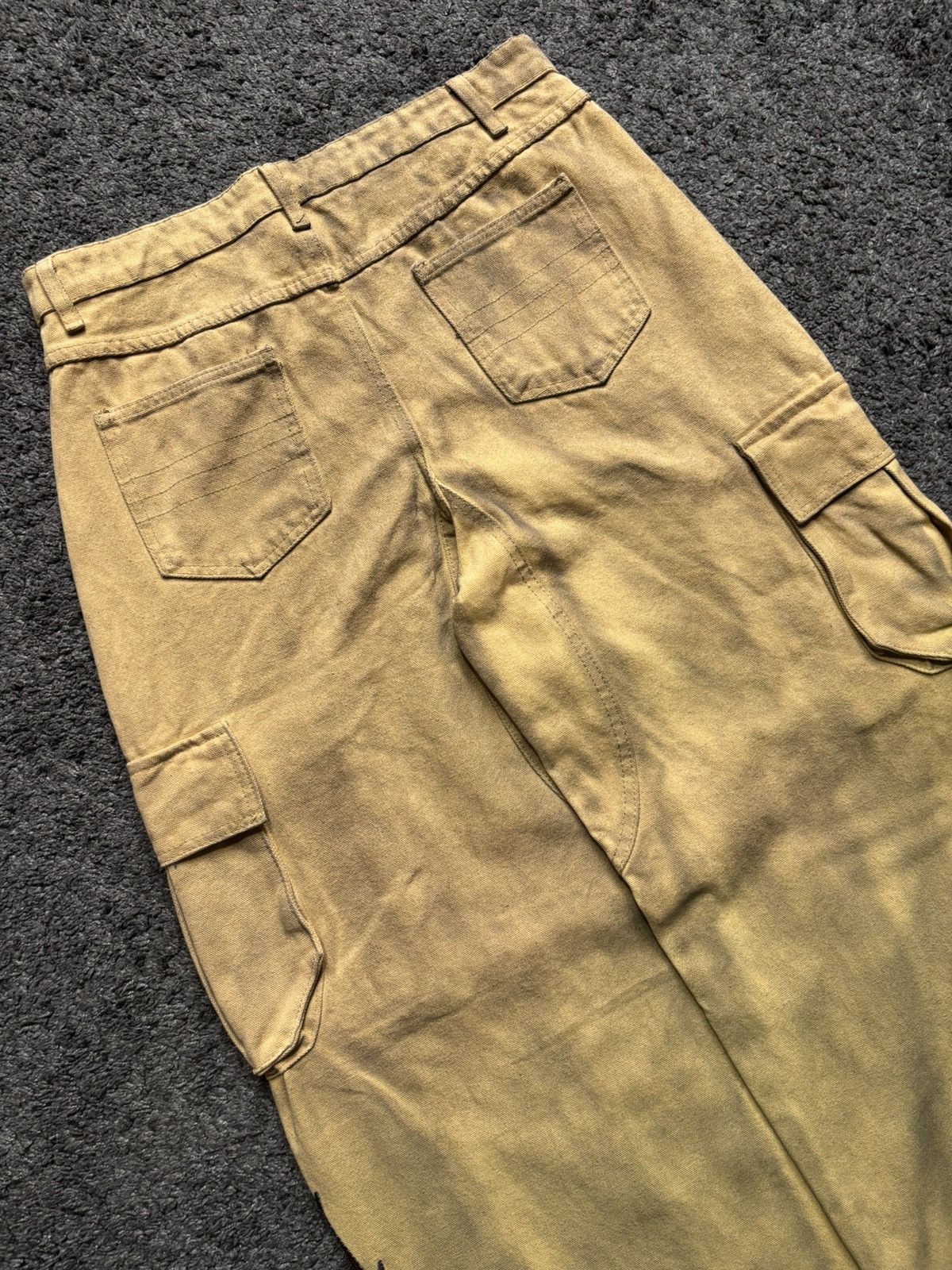 Vintage Vintage wide leg rare flames red yellow baggy cargo jeans Size US 34 / EU 50 - 16 Thumbnail