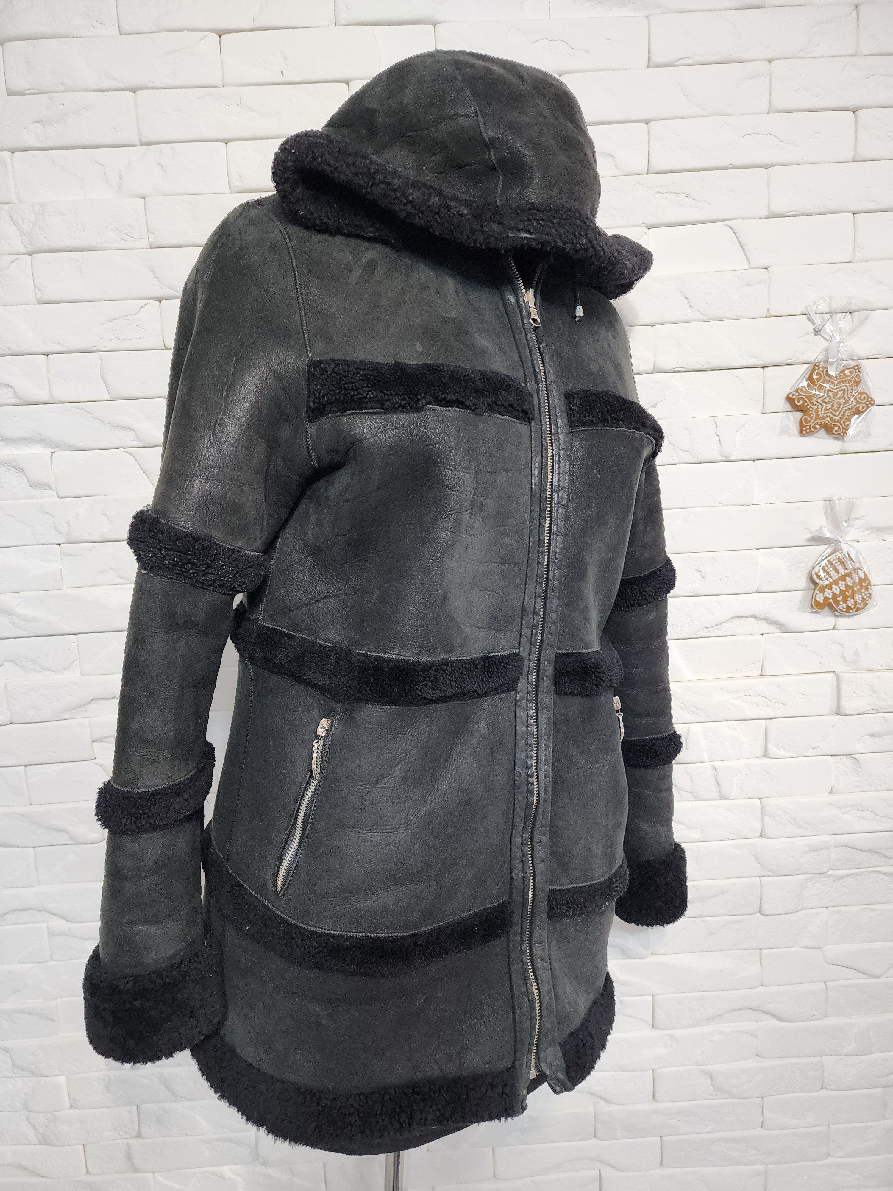 Furla Black Sheepskin Coat: Women's Genuine Fur Hooded Jacket Size L / US 10 / IT 46 - 3 Thumbnail