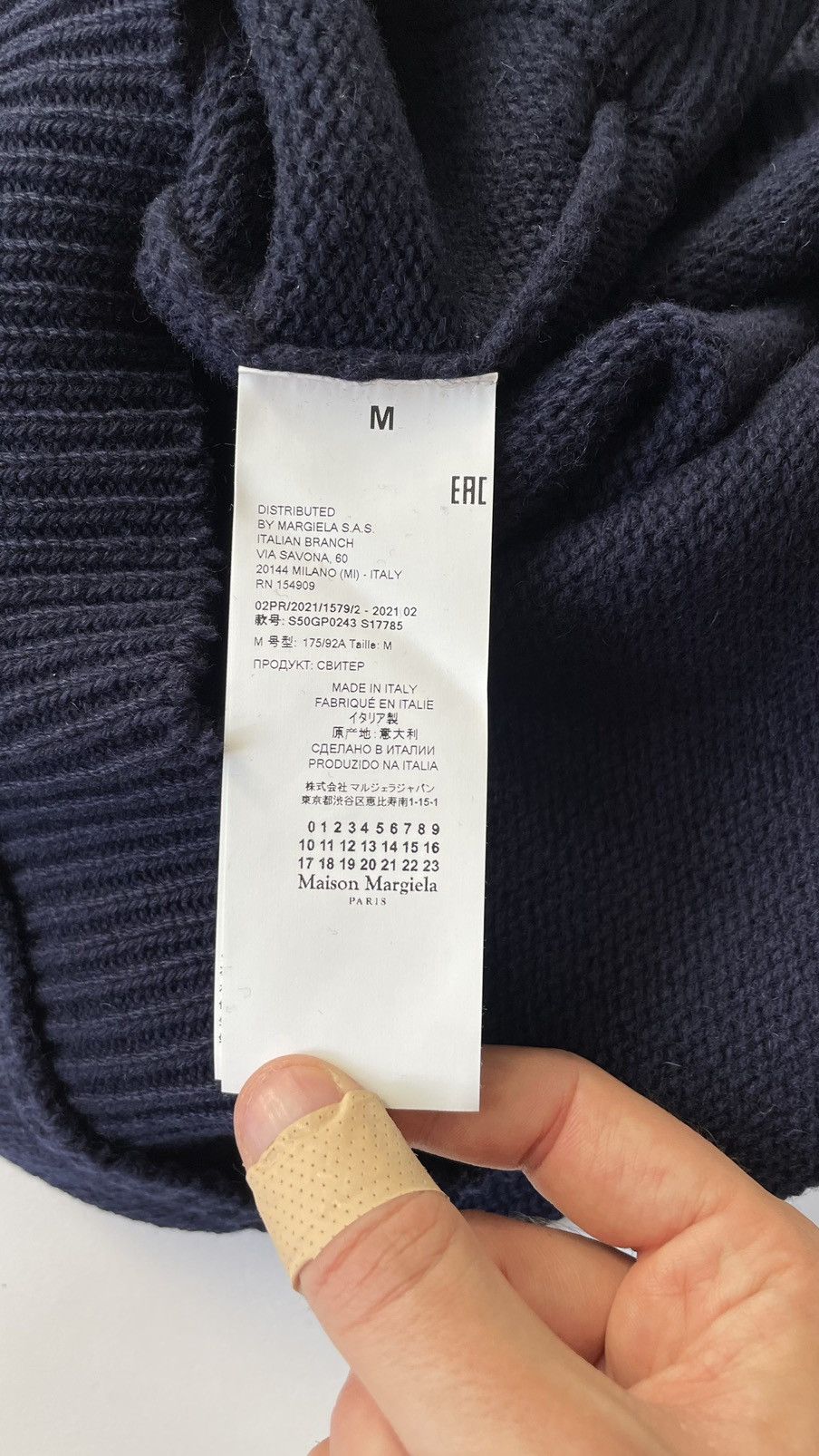 Maison Margiela A/W 21 ‘Destroyed’ Cuffs Margiela Sweater Size US M / EU 48-50 / 2 - 9 Thumbnail
