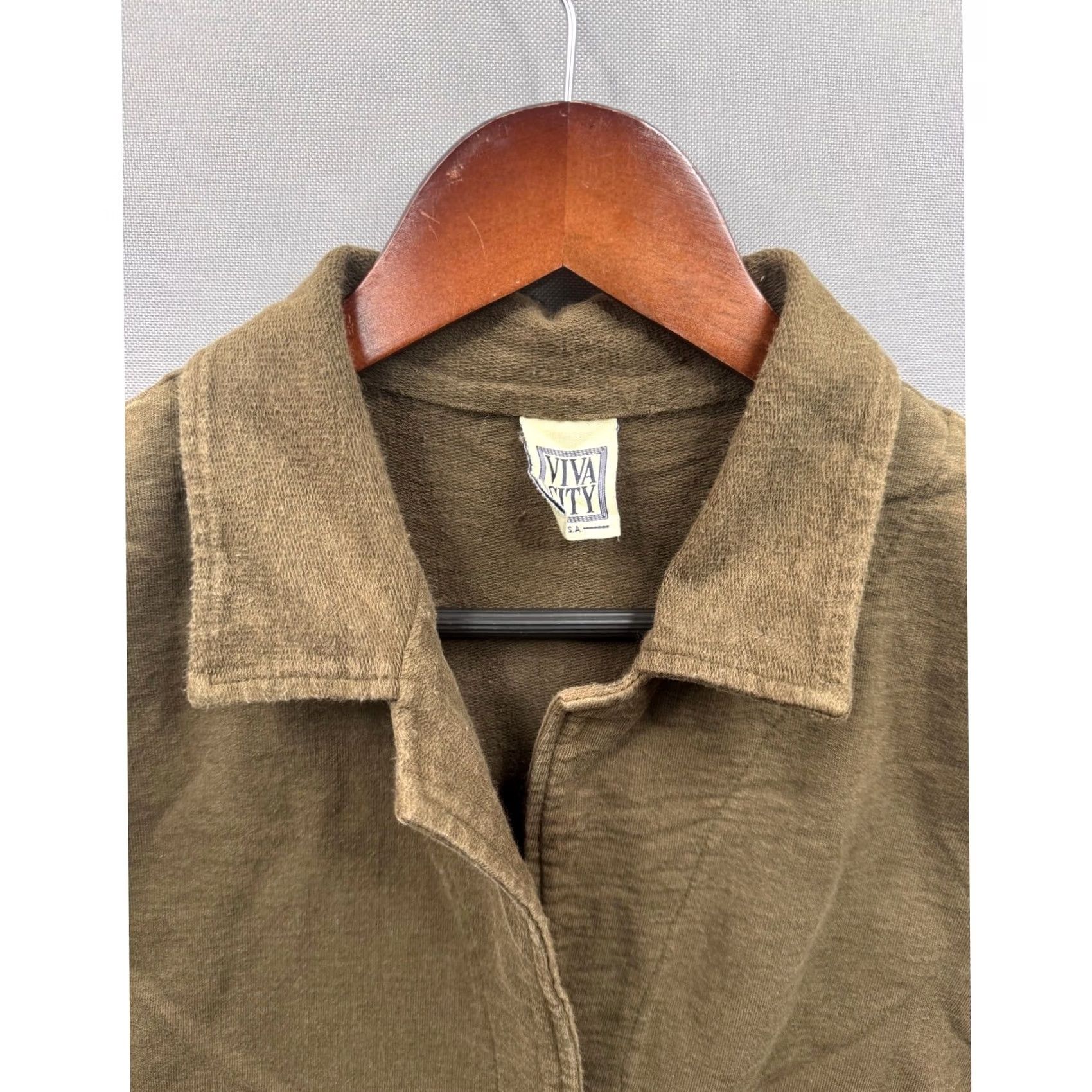 Vintage VINTAGE Viva City USA Brown Sleeveless Button Up Vest Women's L Embroidered Patch Pockets Boho Size L / US 10 / IT 46 - 2 Thumbnail