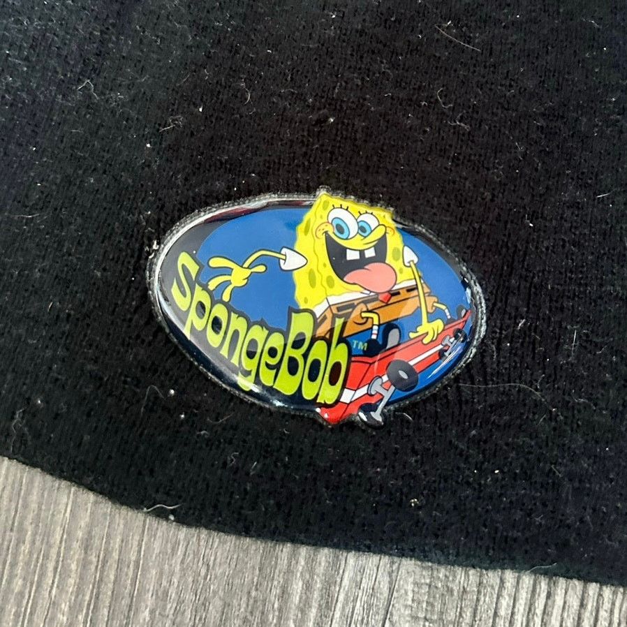 Nickelodeon nickelodeon spongebob skateboarding black beanie Size 26 - 2 Thumbnail