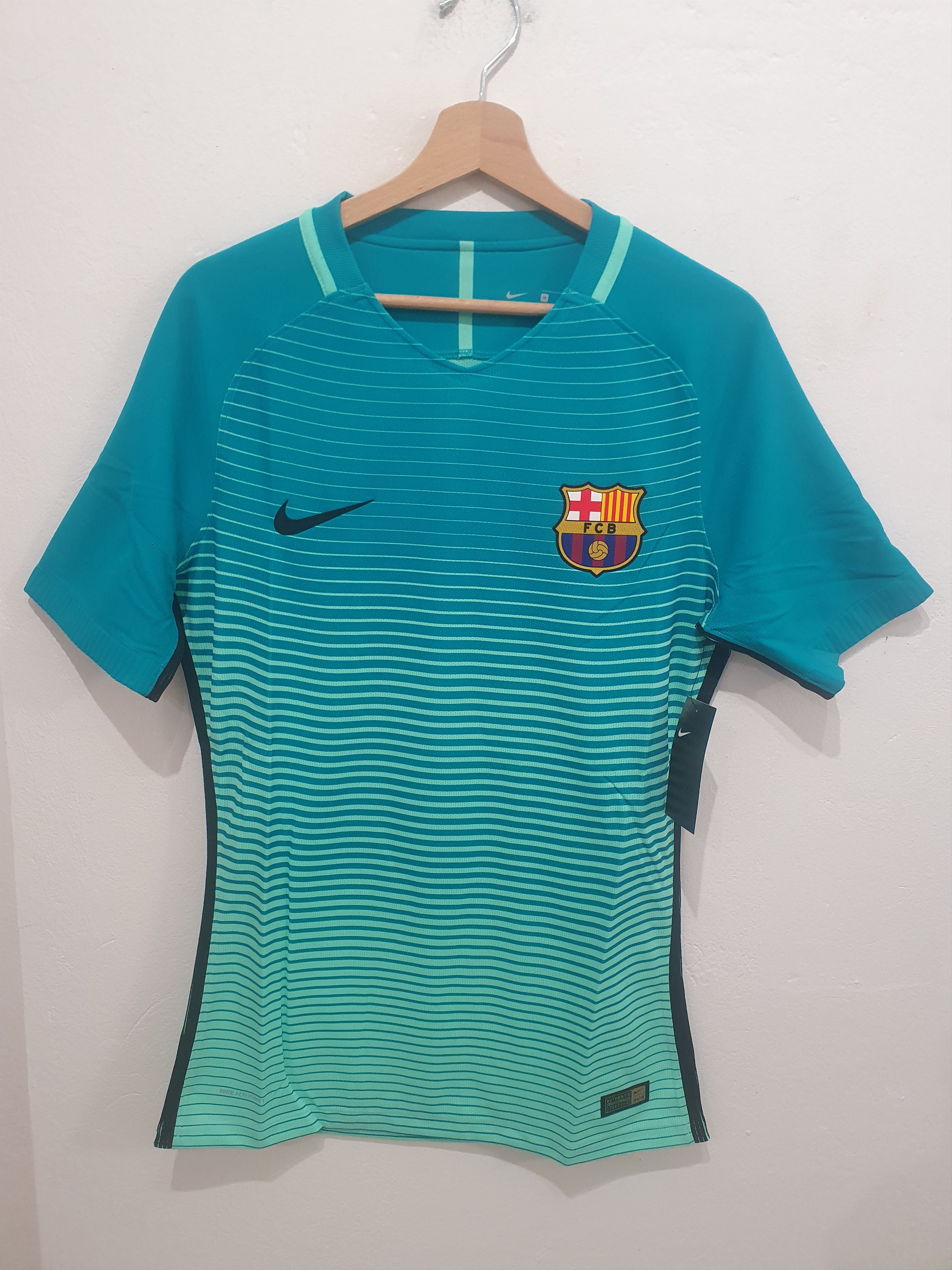 image of F C Barcelona x Jersey Fc Barcelona 2016 Nike Size M Jersey Shirt Soccer Match, Men's