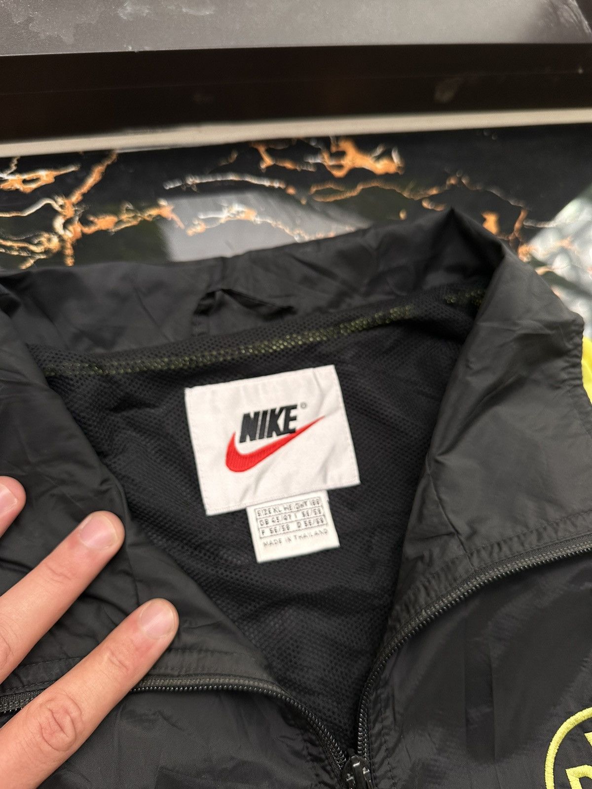 Nike × Vintage 90s NIKE VINTAGE BIG LOGO STREETWEAR LIGHT JACKET Size US XL / EU 56 / 4 - 9 Thumbnail