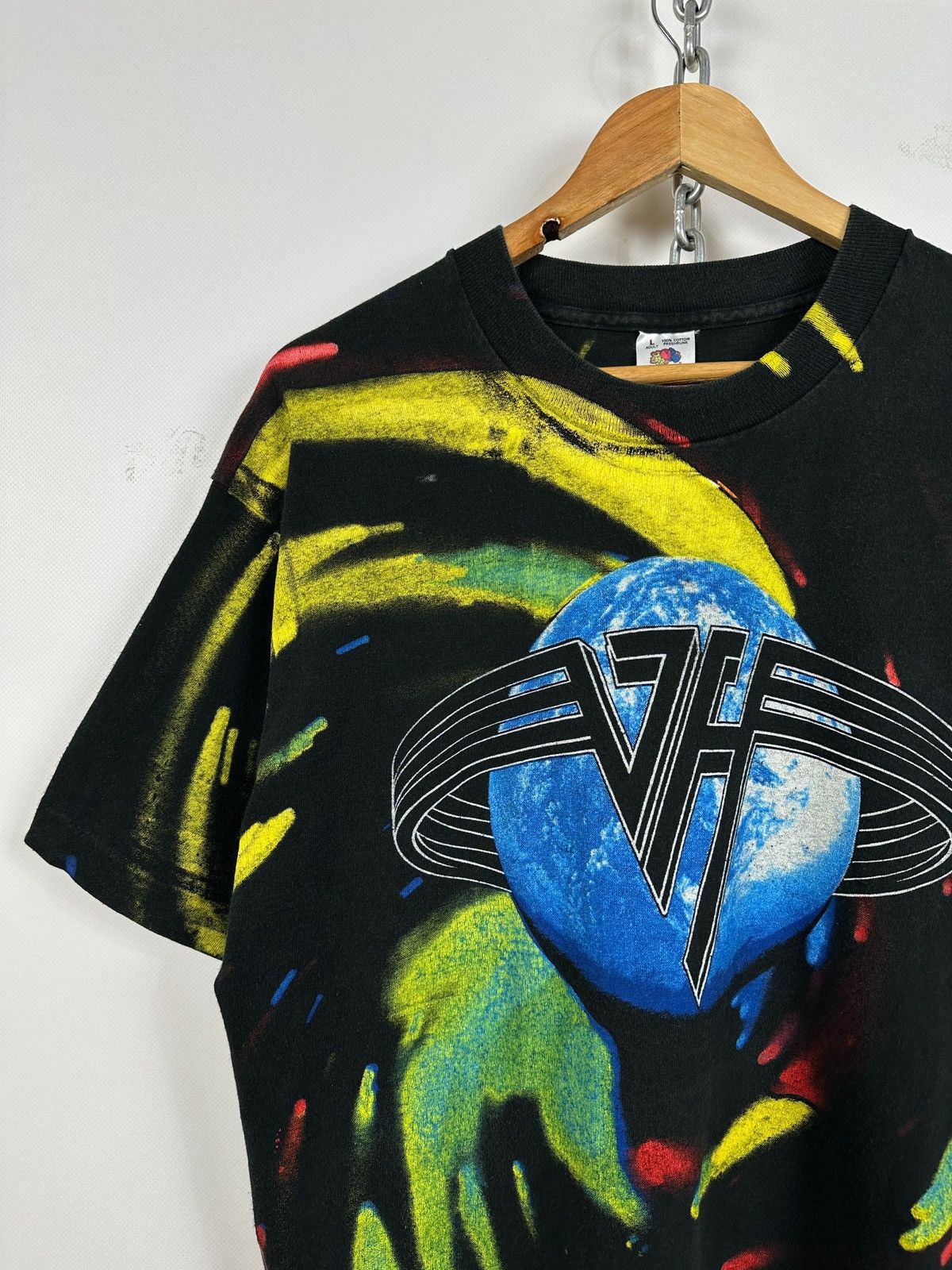 Band Tees 1993 Vintage Van Halen Live AOP World Tour Band T-Shirt Size US L / EU 52-54 / 3 - 4 Thumbnail