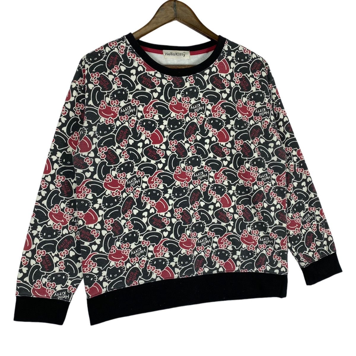 Japanese Brand × Vintage Vintage Hello Kitty Sweatshirt Crewneck Black Pullover Size XL / US 12-14 / IT 48-50 - 3 Thumbnail