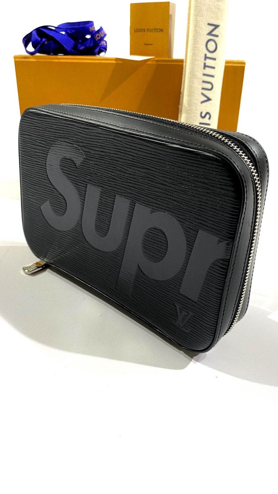 Louis Vuitton × Supreme Louis Vuitton X SUPREME 1 OF 1 Sample Unreleased Hand Clutch Size ONE SIZE - 2 Thumbnail