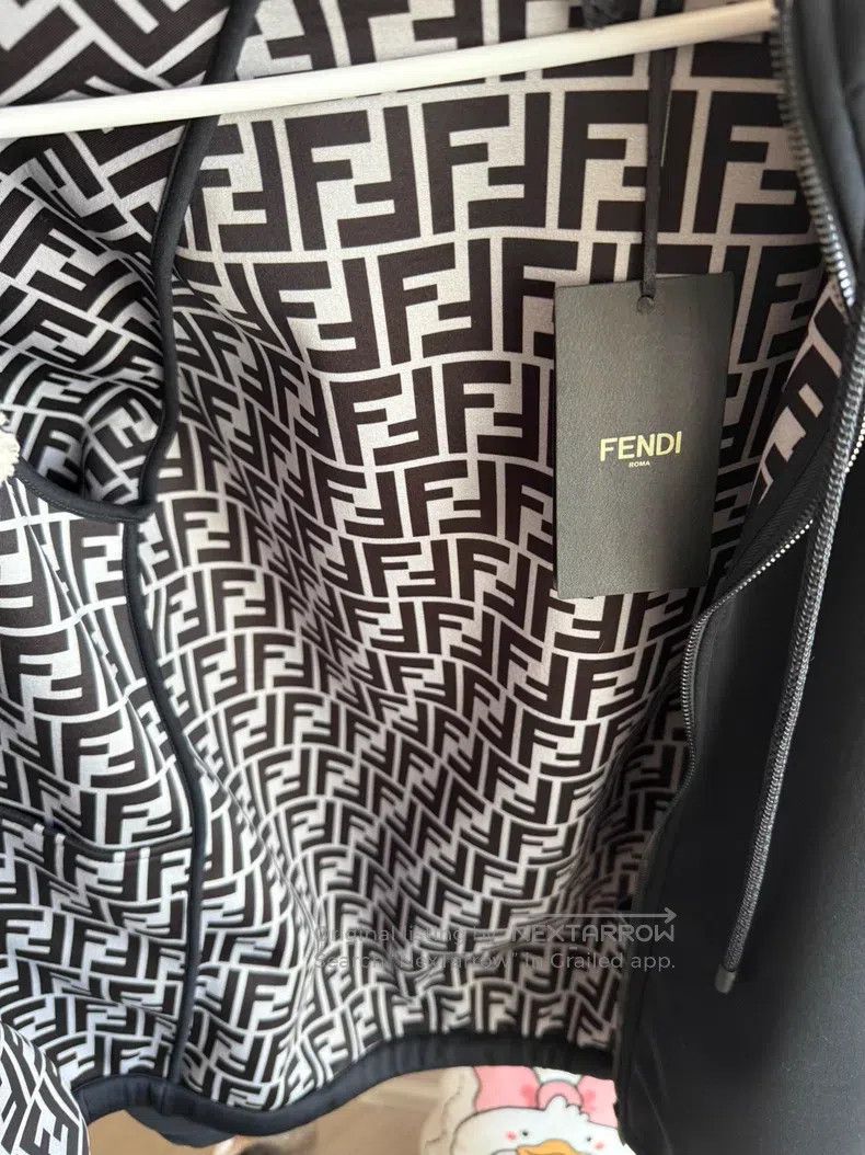Fendi Fendi Full Logo Lining Jacket Size US XS / EU 42 / 0 - 6 Thumbnail