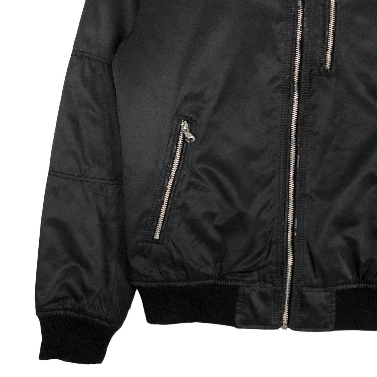 Japanese Brand 🔥VINTAGE RIOT RIOT BOMBER JACKET H&M INSPIRE ISSEY MIYAKE Size US S / EU 44-46 / 1 - 4 Thumbnail