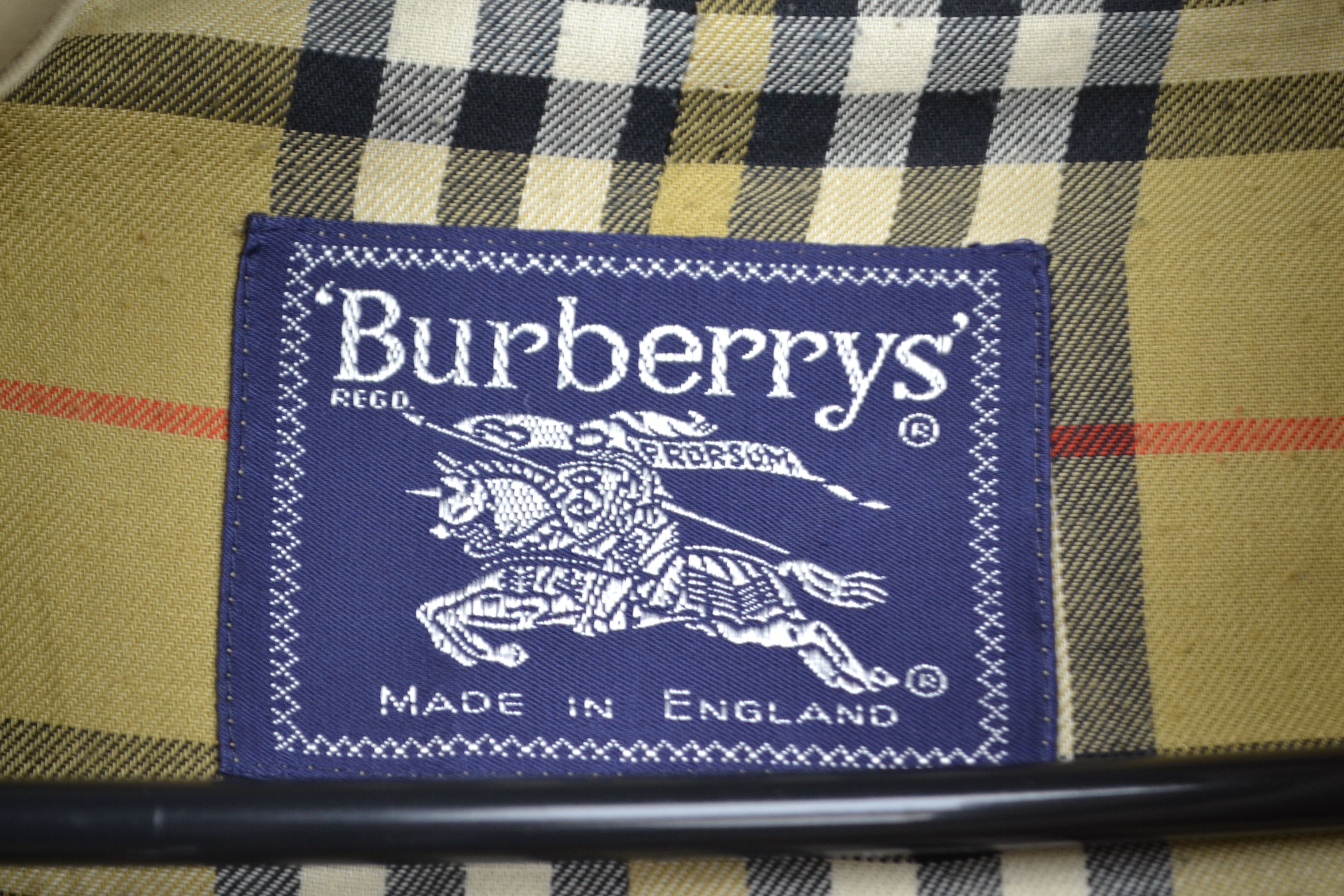 Burberry Burberry's Vintage Hooded Trenchcoat Coat Beige 10 XL Size L / US 10 / IT 46 - 9 Thumbnail
