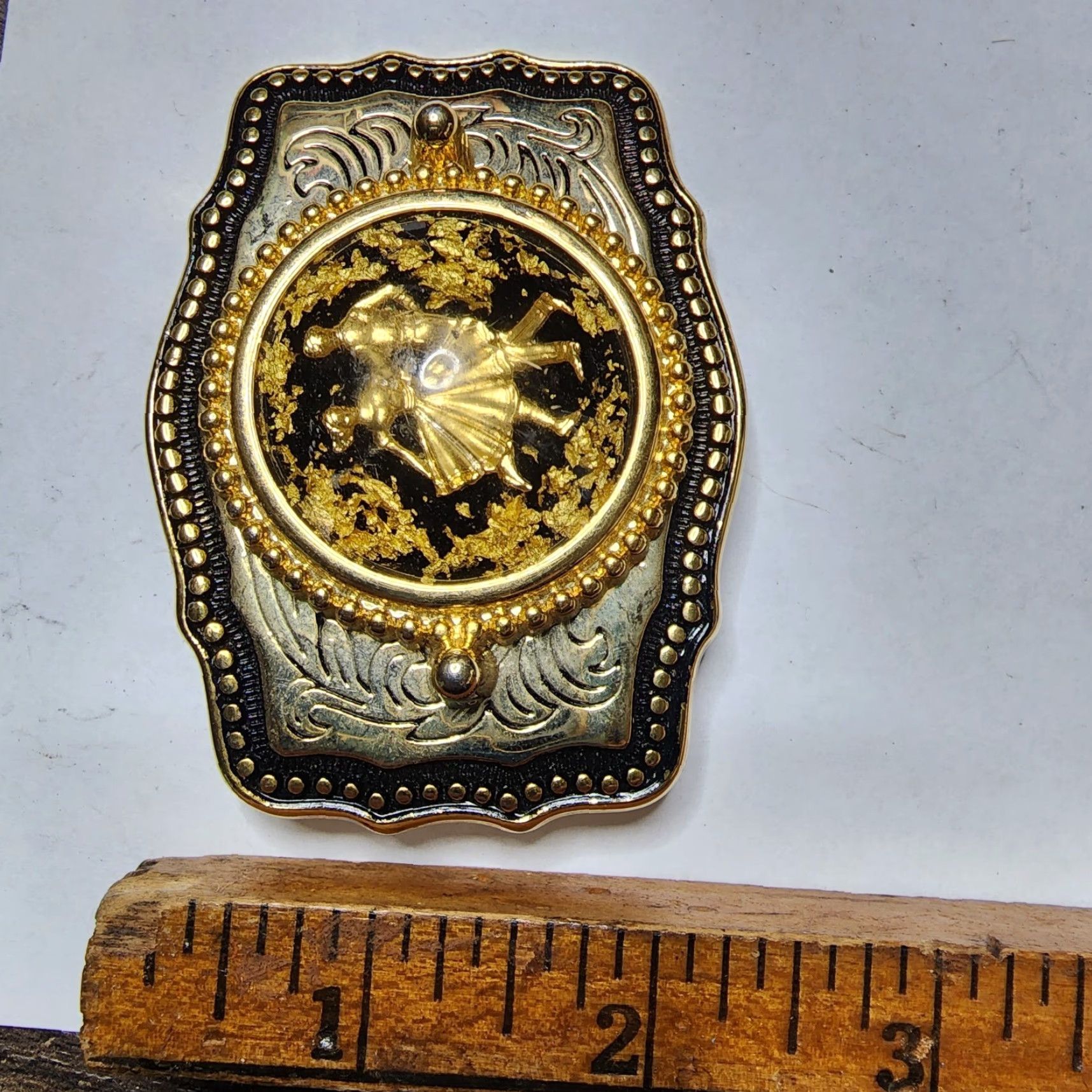 Vintage VINTAGE Belt Buckle Square Dance Gold Flakes Real Gold Vintage Gold-Leaf Buckle 60s 70s 80s Preowned Mens Womens Accessories Size ONE SIZE - 3 Thumbnail
