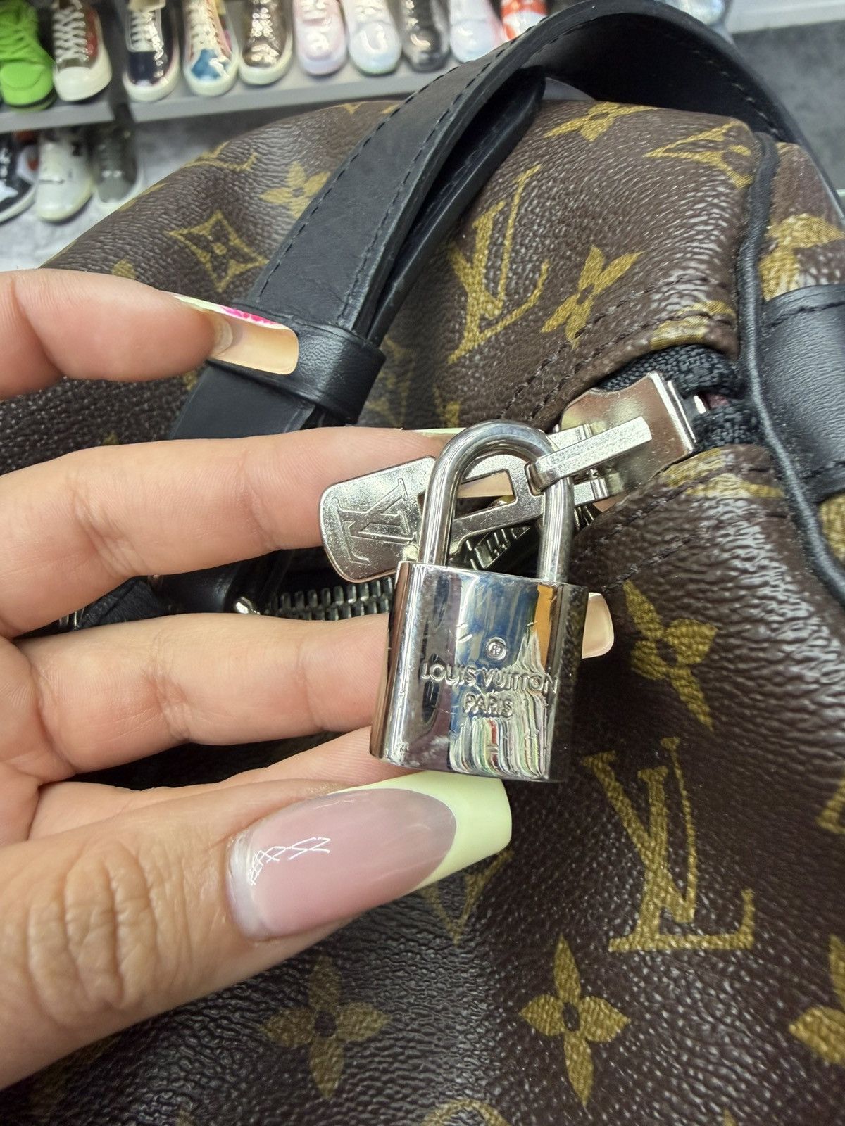Louis Vuitton Louis Vuitton Keepall Bag Size ONE SIZE - 7 Thumbnail