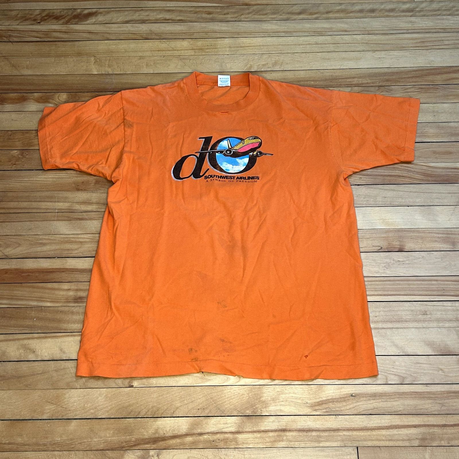 Fruit Of The Loom Vintage 90s Orange Southwest Flights T-Shirt XL Size US XL / EU 56 / 4 - 1 Thumbnail