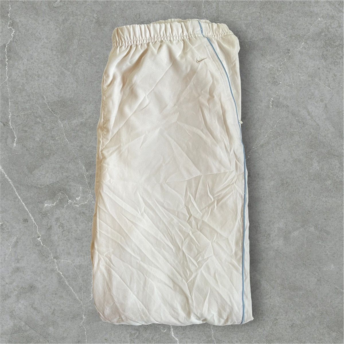 Nike NIKE Trackpants White XL Baggy Size US 41 - 2 Thumbnail