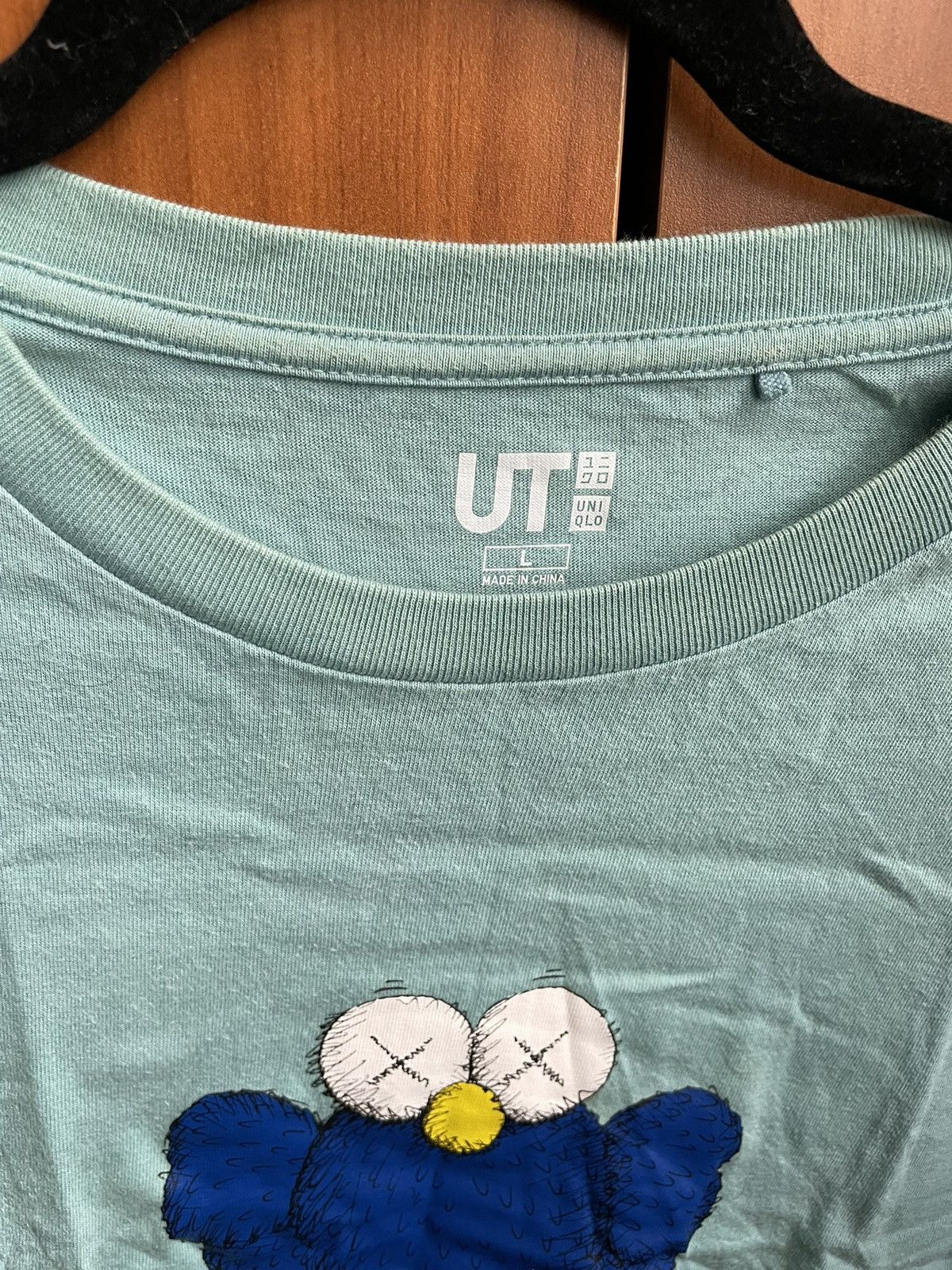 Kaws × Uniqlo Kaws Uniqlo tee Size US L / EU 52-54 / 3 - 2 Thumbnail