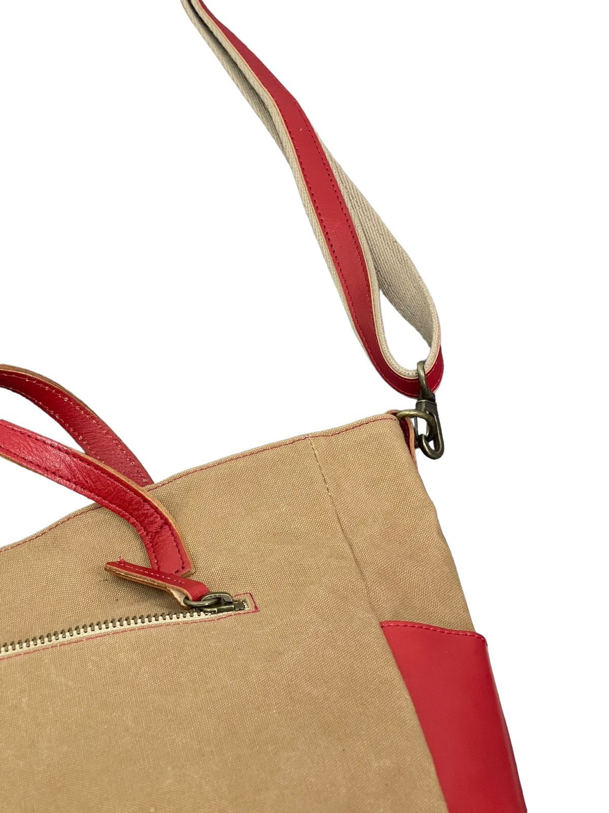 Japanese Brand Leather Cotton Canvas Lily Japan Sling Cross Body Bag 4🟩 Size ONE SIZE - 8 Thumbnail