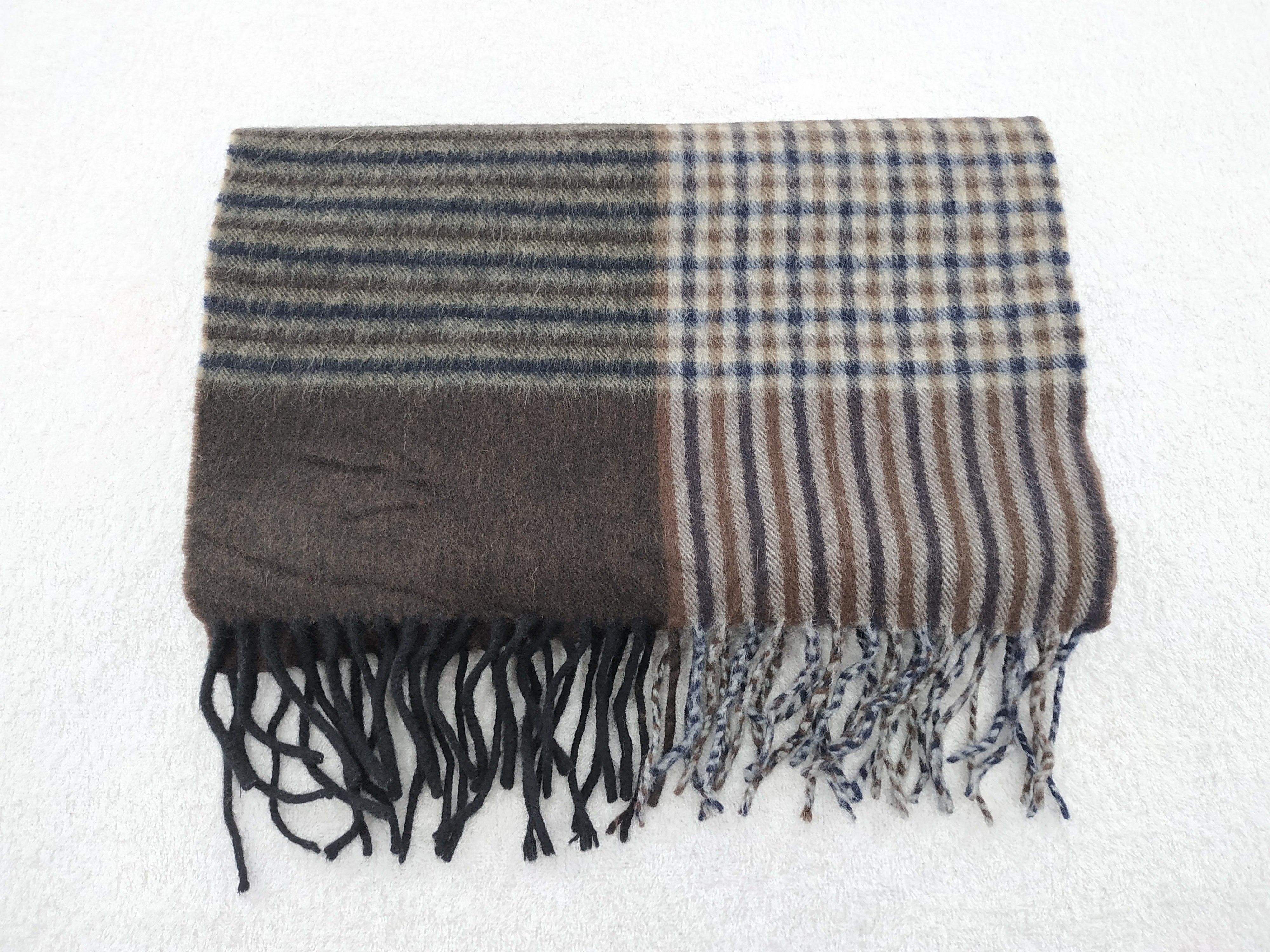 Aquascutum Vintage Aquascutum Scarf/Muffler/Neckwear MF261 Size ONE SIZE - 3 Thumbnail