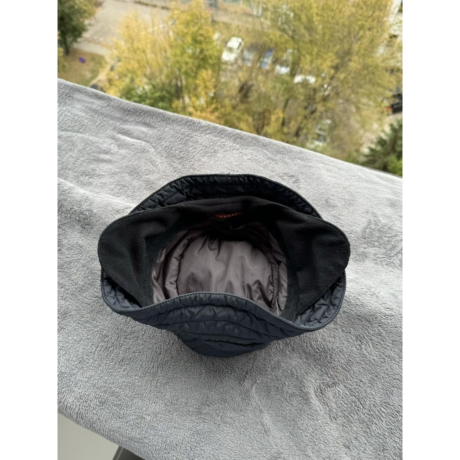 Prada Prada linea rossa red tab nylon navy blue bucket hat Size ONE SIZE - 6 Thumbnail