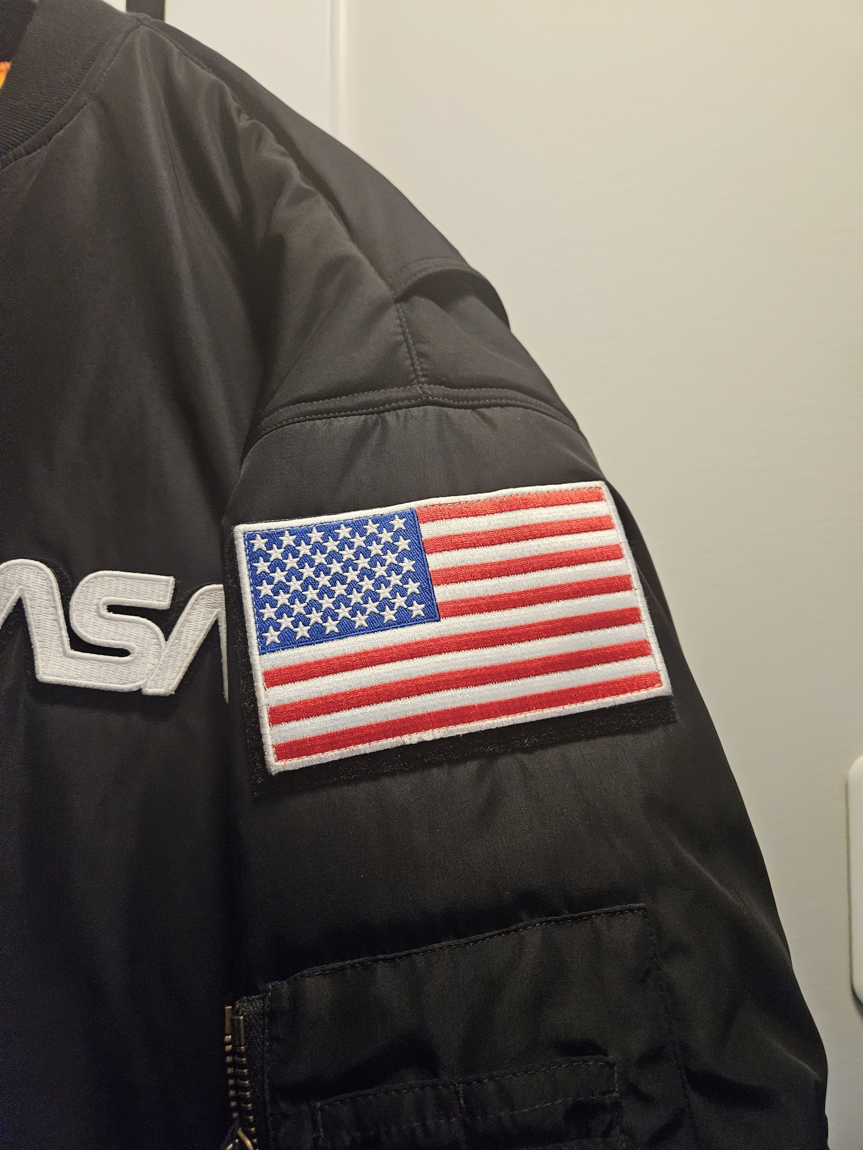 Balenciaga Multi Patch Black Nasa Plush Lined Bomber Jacket Size US M / EU 48-50 / 2 - 3 Thumbnail