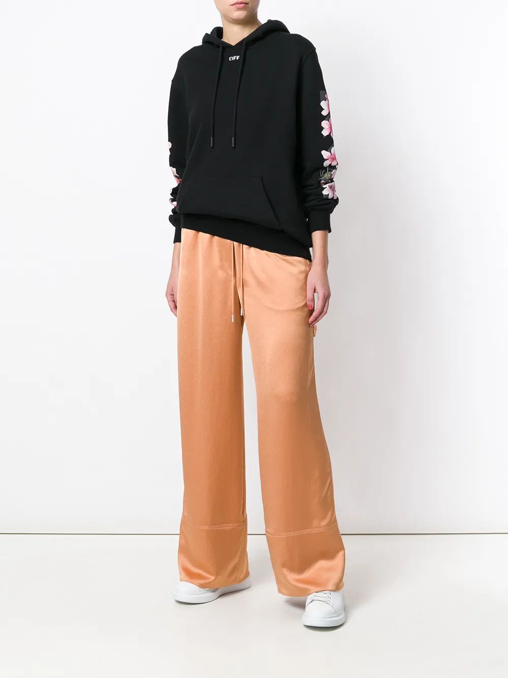 Off-White o1y1225 Palazzo Pant in Sand Size 27" / US 4 / IT 40 - 5 Thumbnail