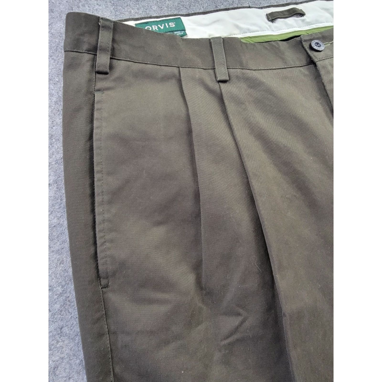 Orvis Orvis Pants Mens 40 Brown Ultimate Khaki Pleat Pant Straight Leg Casual NWT Size US 40 / EU 56 - 2 Thumbnail