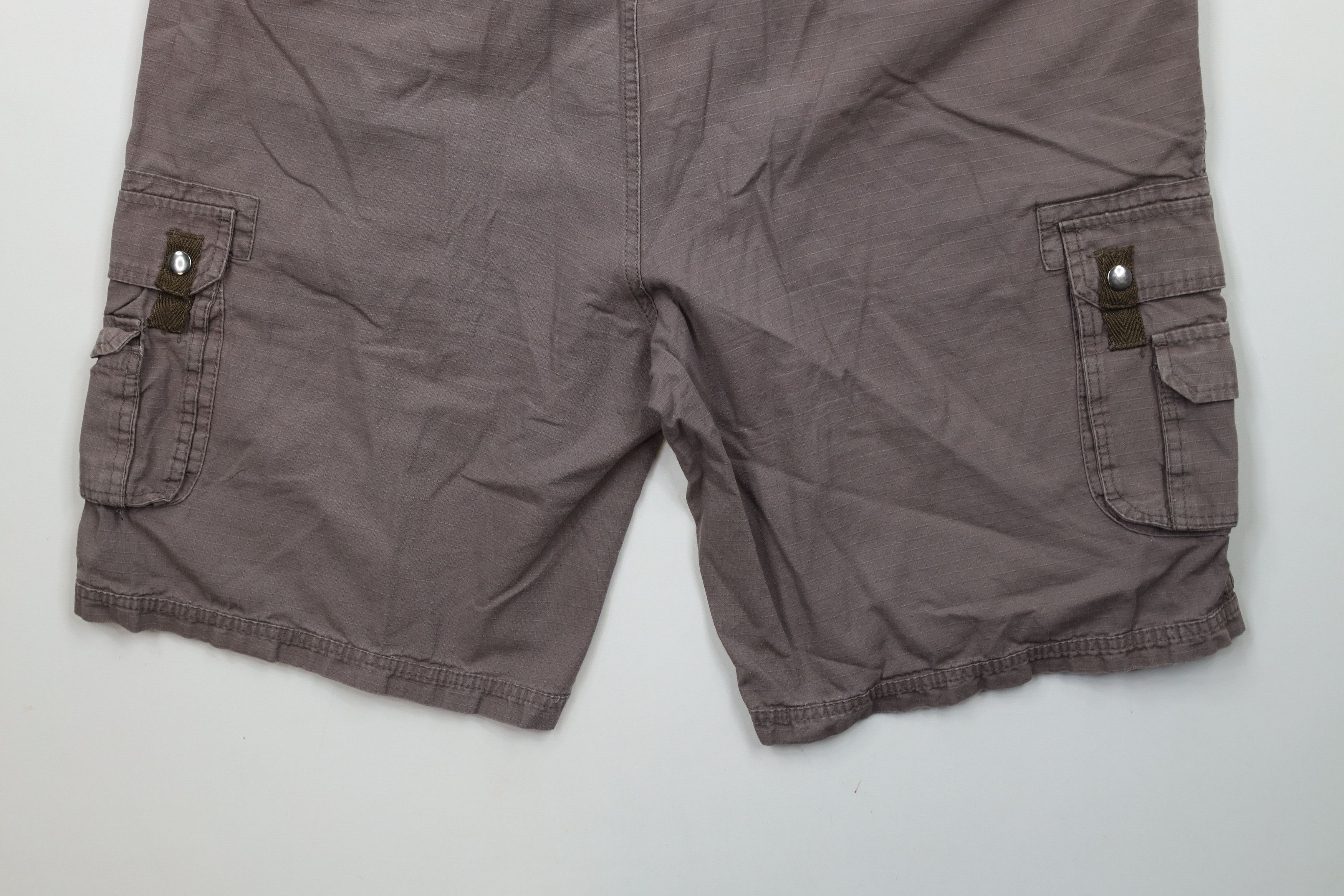 Vintage Vintage Y2K Streetwear Faded Ripstop Baggy Cargo Shorts Gray Size US 38 / EU 54 - 12 Thumbnail